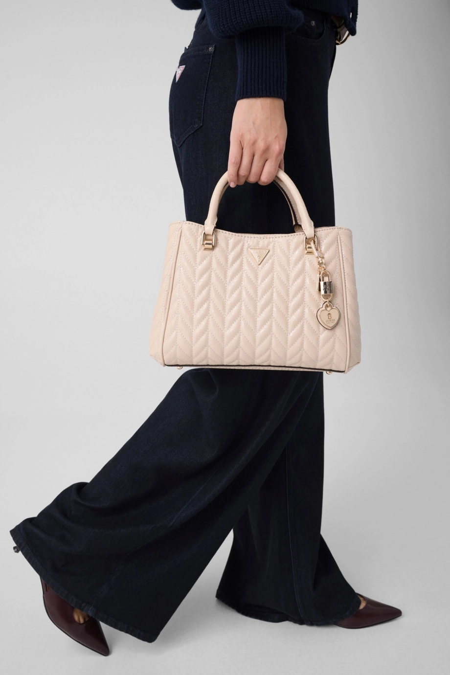 Guess Stacey Girlfriend Kadın Pembe El Çantası HWGG9741060-LBG