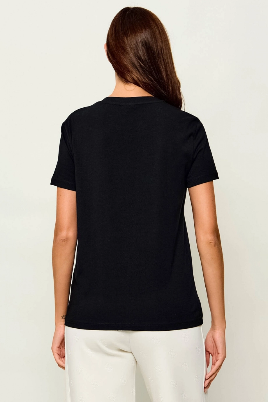Guess Syrma Kadın Aktif Regular Fit T-Shirt