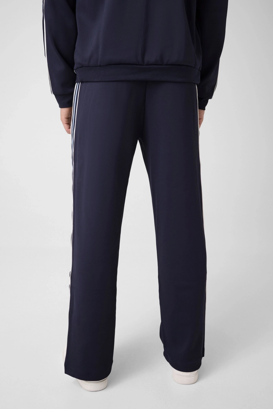 Guess Vicktor Straight Leg Erkek Lacivert Eşofman Altı Z6YB19K5011-G7V2