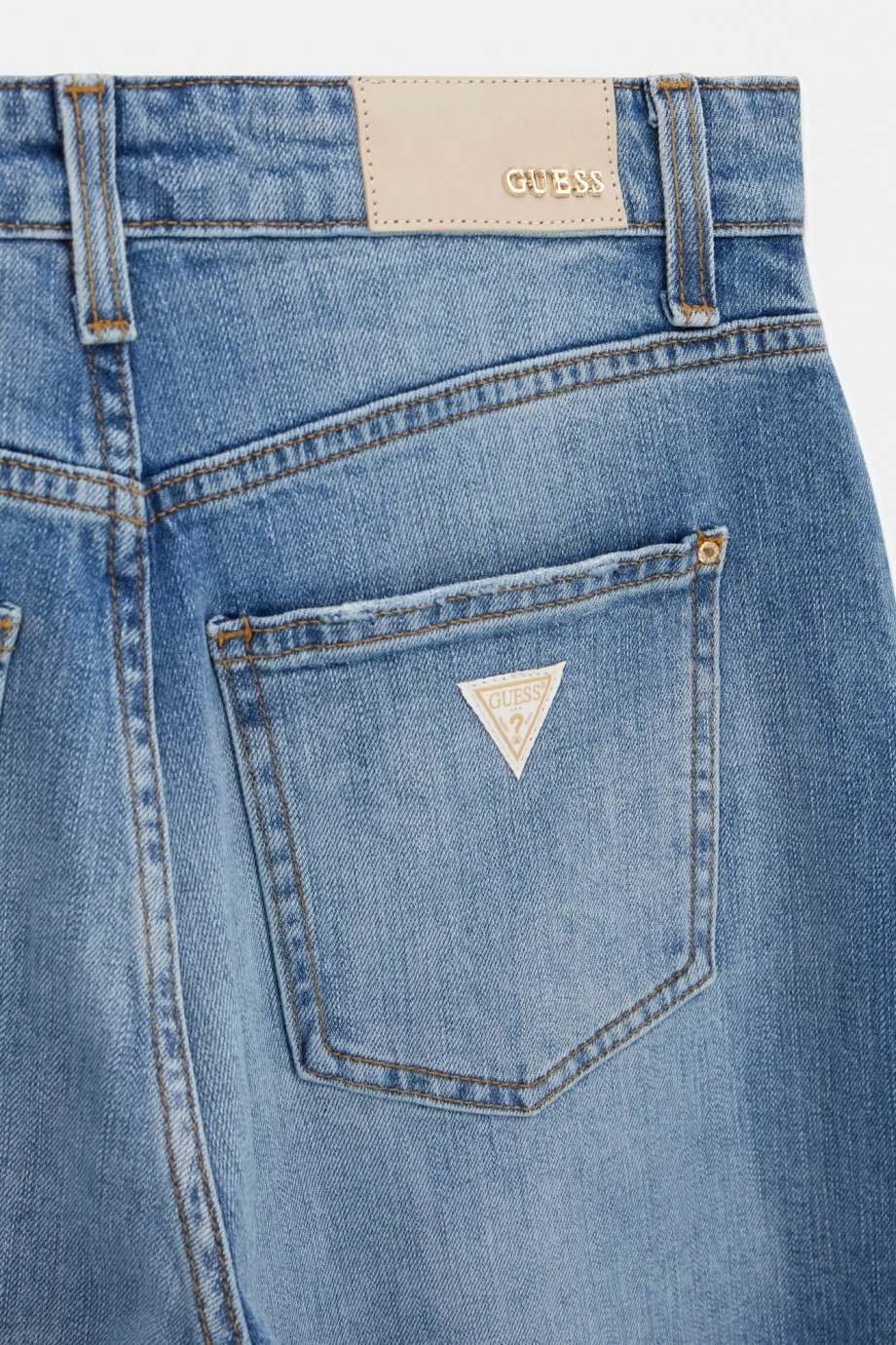 Guess Newy Kadın Mom Fit Jean
