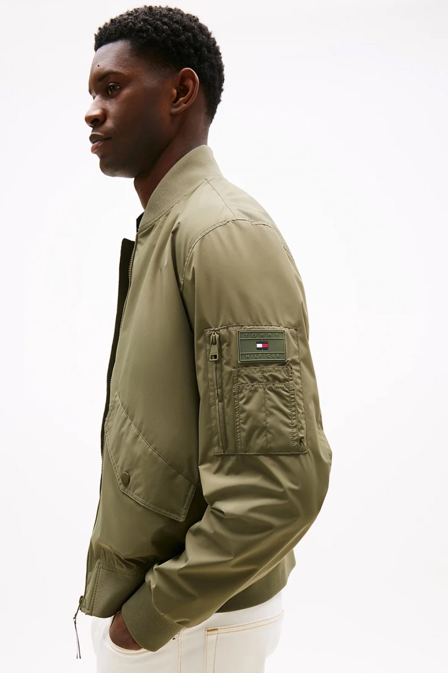 Tommy Hilfiger Erkek Katlanabilir Su Geçirmez Bomber Ceket MW0MW39629PLI