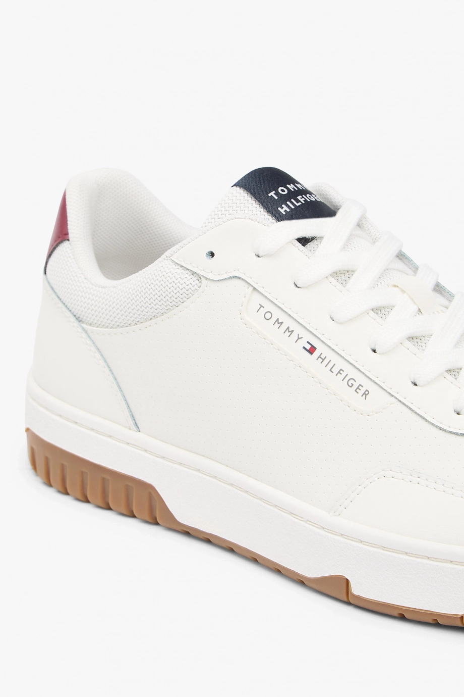 Tommy Hilfiger TH Basketbol Stili Core Lite Deri Erkek Beyaz Sneaker FM0FM057130GY