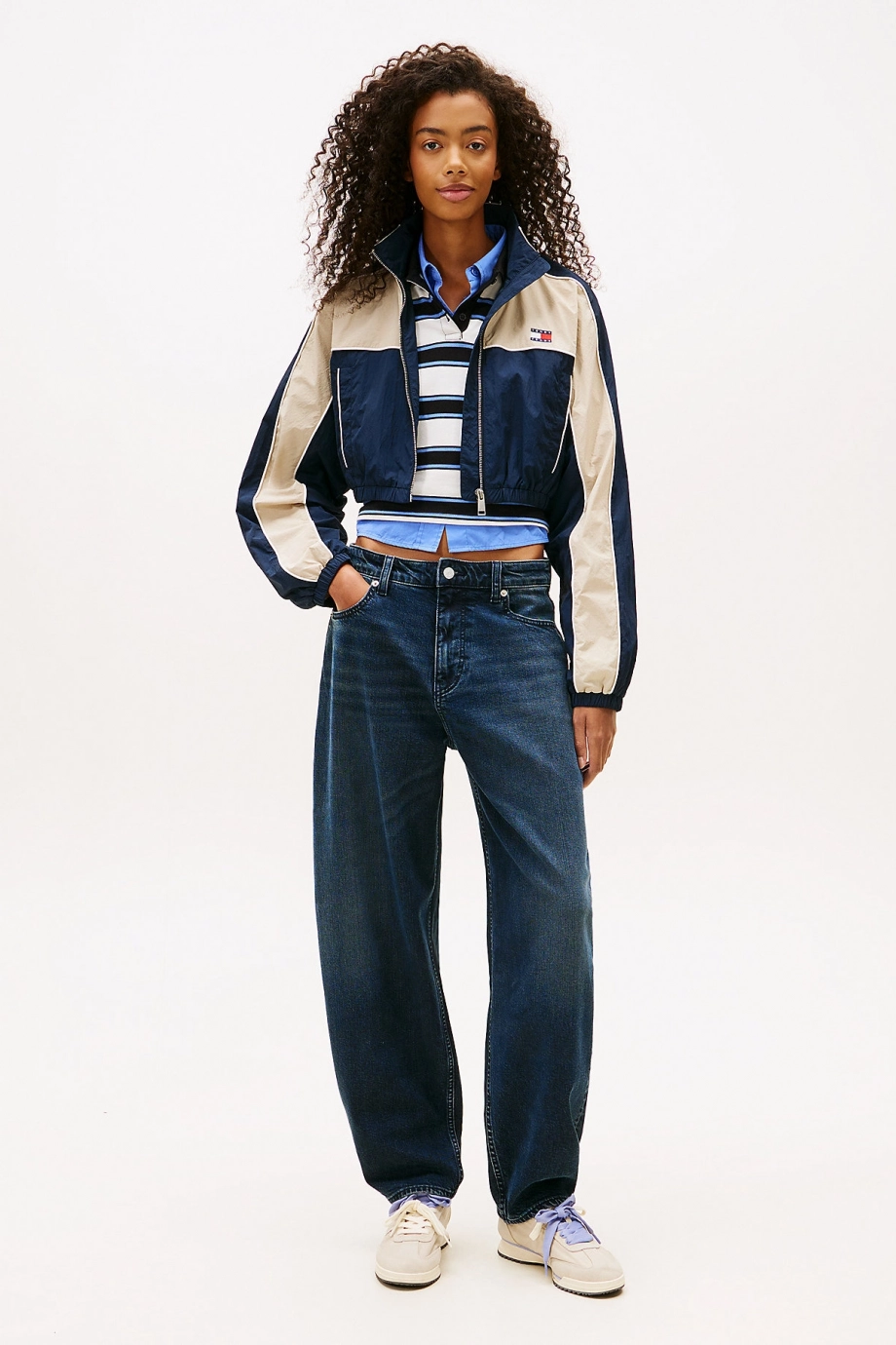Tommy Hilfiger TJW Naylon Şerit Detaylı Kadın Mavi Yağmurluk DW0DW22055C1G
