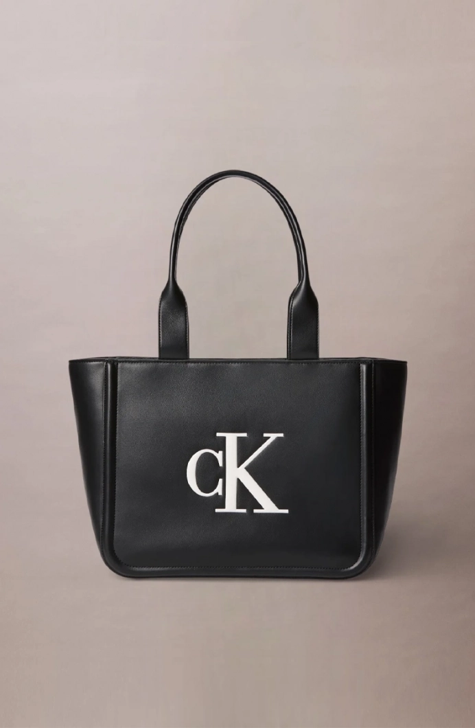 Calvin Klein Sandi Kadın Siyah Omuz Çantası LV04F3218G-3L2