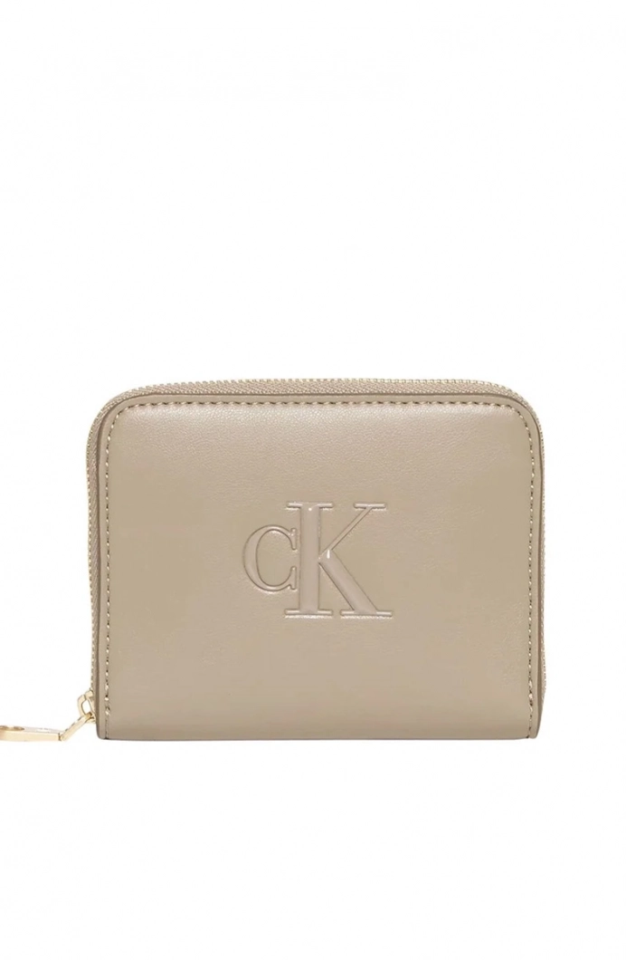 Calvin Klein Bold CK Orta Boy Fermuarlı Kadın Kahverengi Cüzdan LV04F1154G-VFU