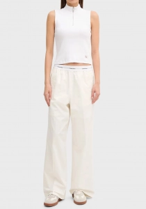 Calvin Klein Kadın Etiketli Kolsuz Yarım Fermuarlı Beyaz Bluz LV047C909G-YAA