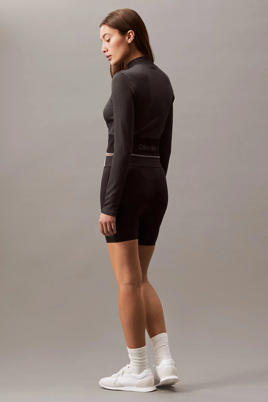 Calvin Klein WO - CYCLING SHORT Kadın  Şort LVGWS5L704-UB1