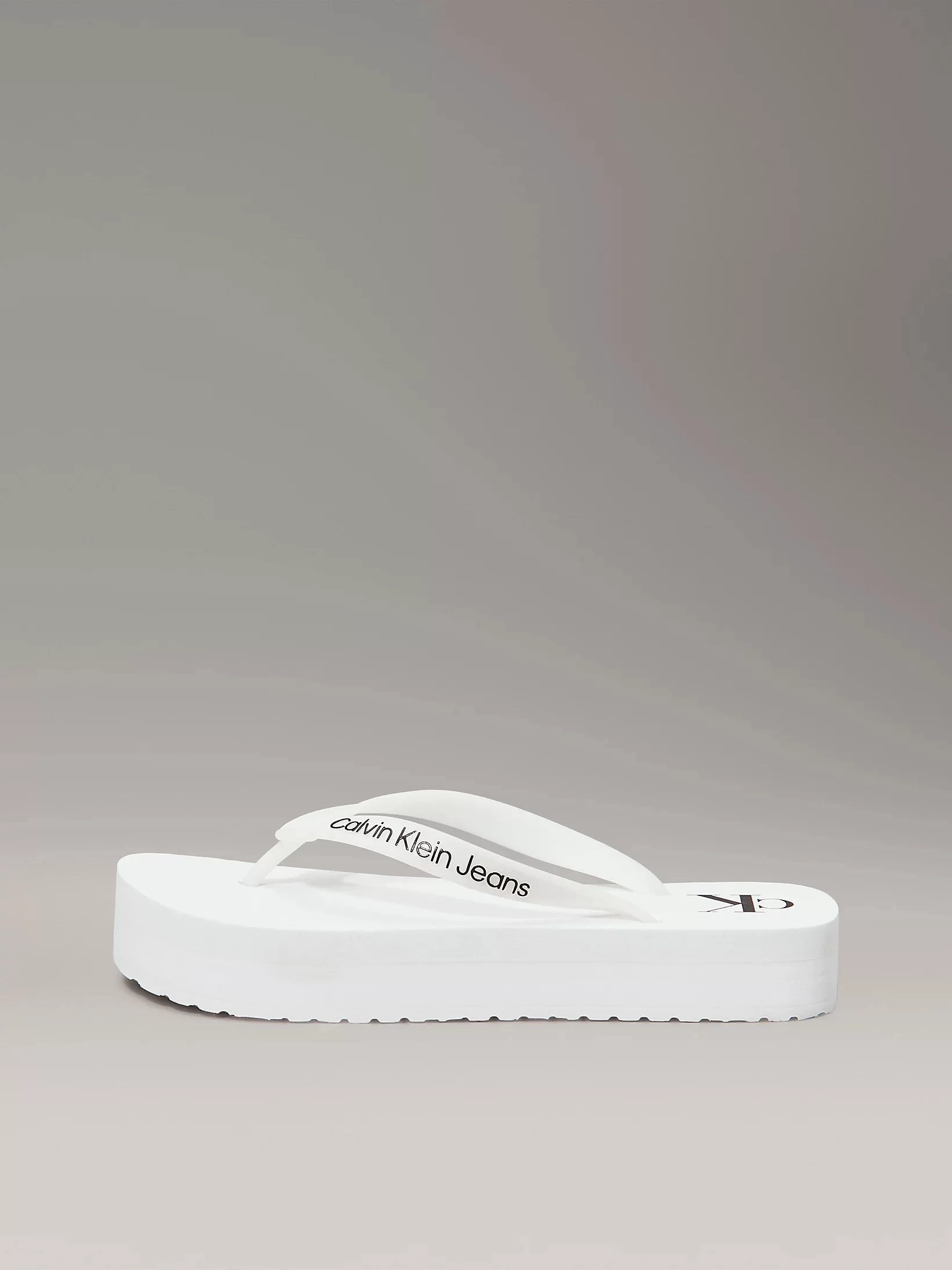 Calvin Klein Kadın Beyaz Platform Logolu Terlik