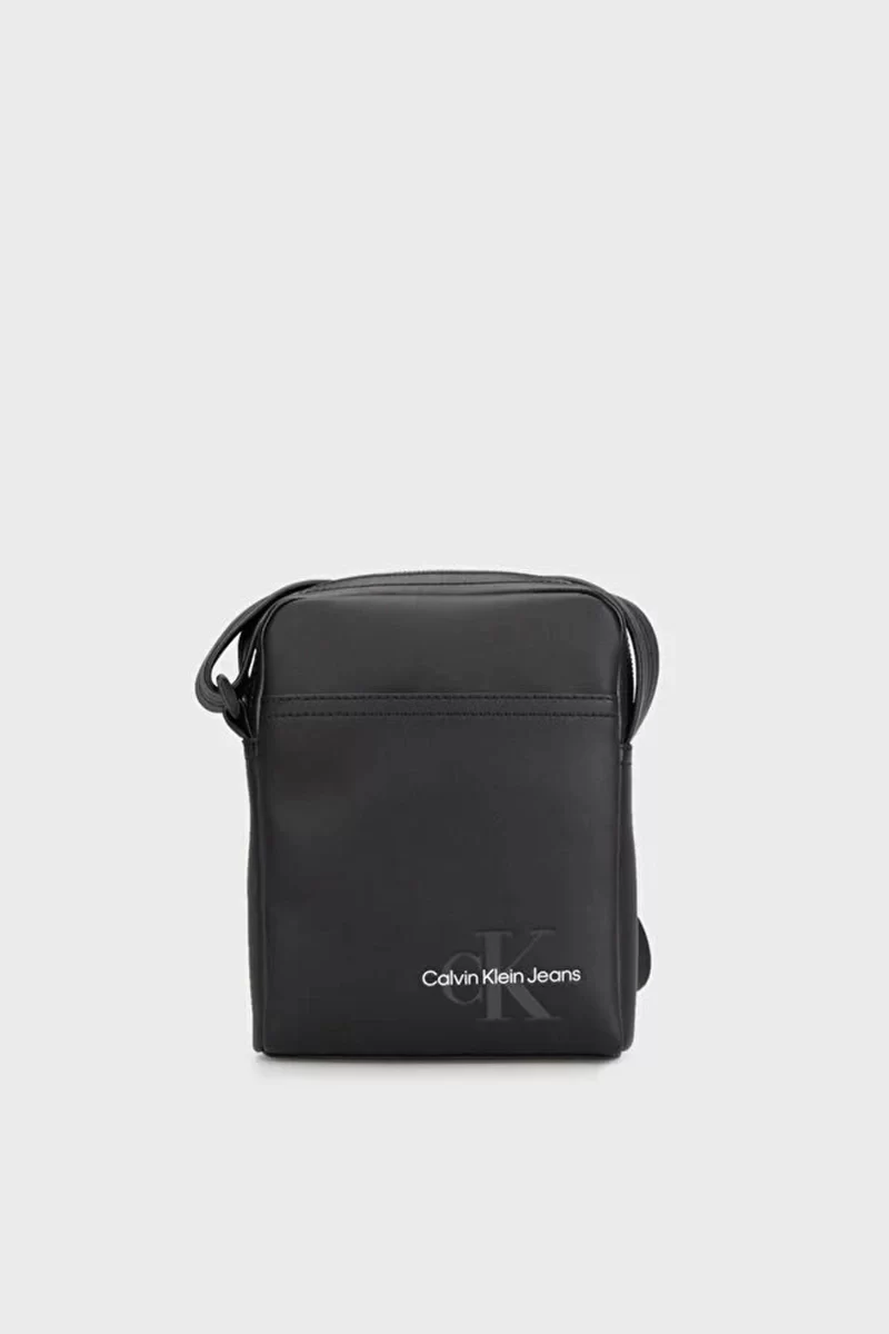 Calvin Klein Erkek Monogram Siyah Askılı Çanta