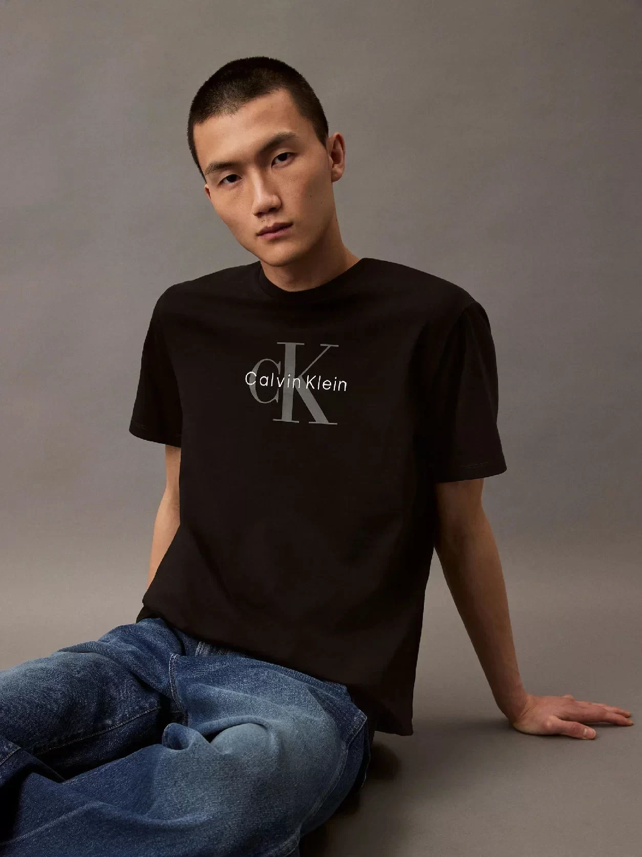 Calvin Klein Jeans Graphic Tees Erkek Siyah T-shirt LV04RB862G-UB1