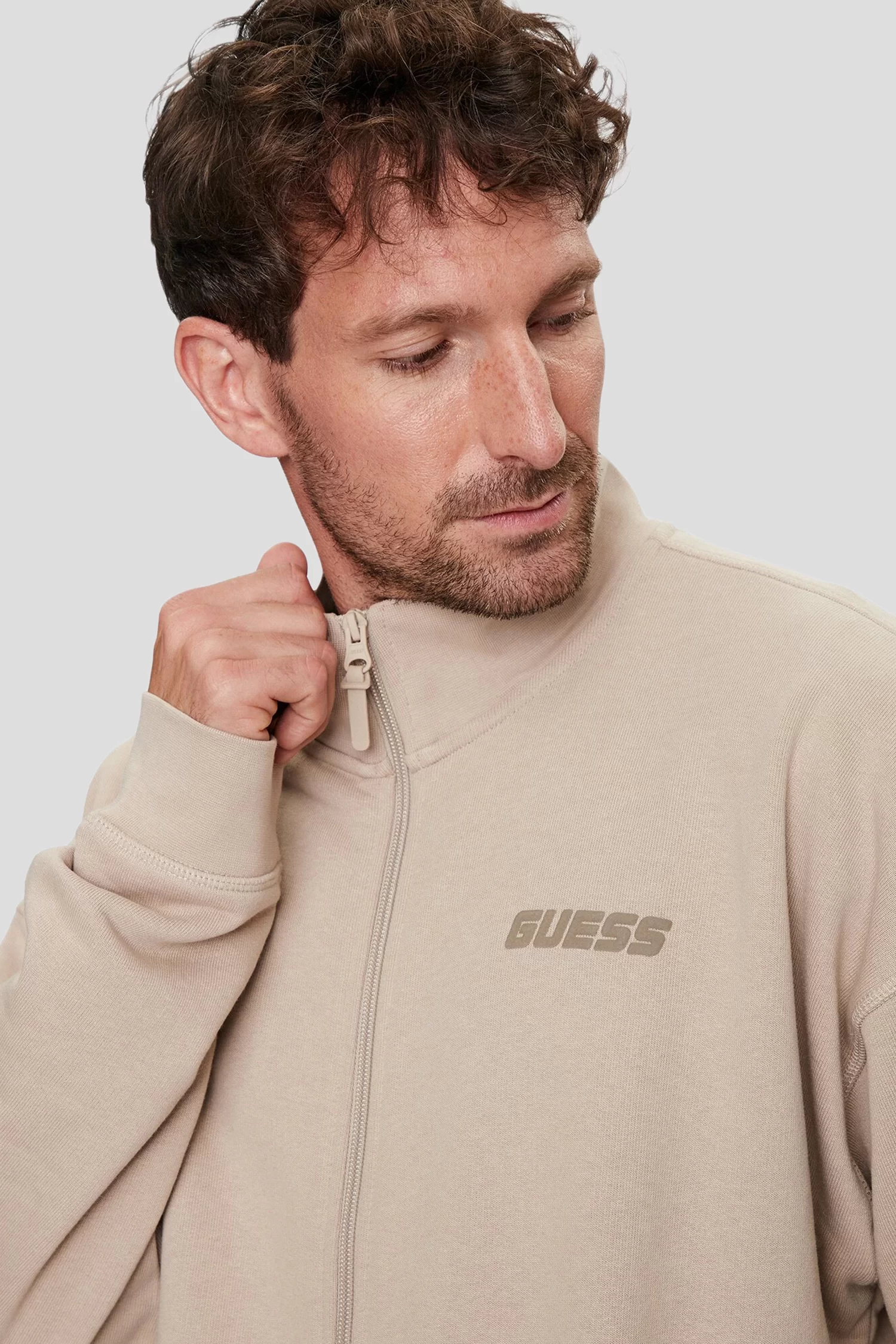 Guess Emıs Full Zıp Swatshırt Erkek Bej Ceket Z4YQ01KAIJ1-G1CA