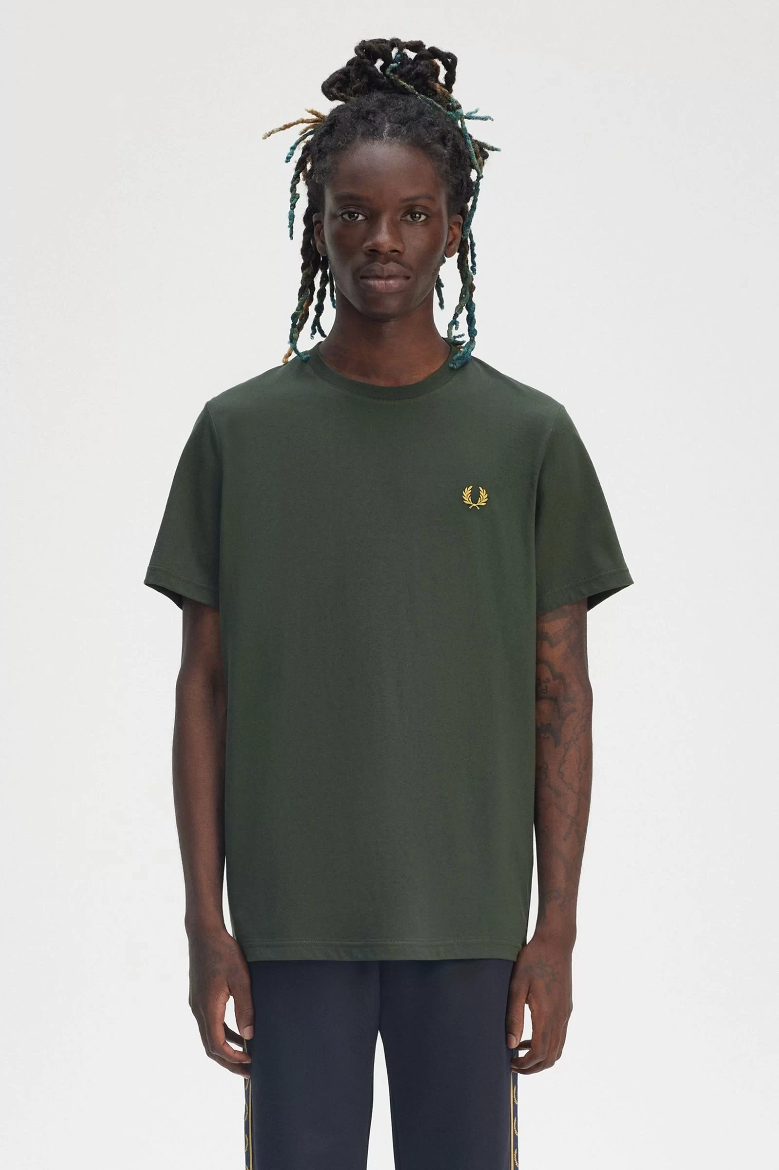 Fred Perry Erkek Haki Logo Detaylı T-shirt