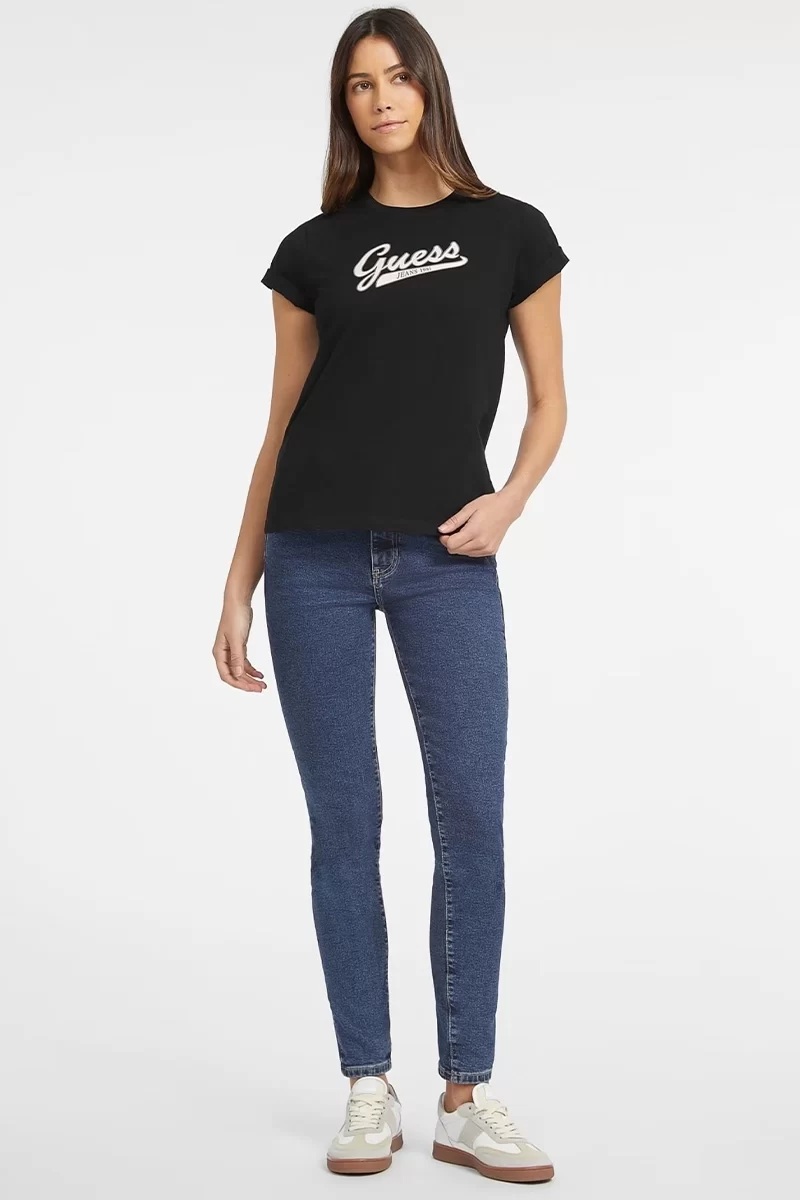 Guess Jeans Kadın 1981 Siyah Klasik Yazı Logolu T-Shirt