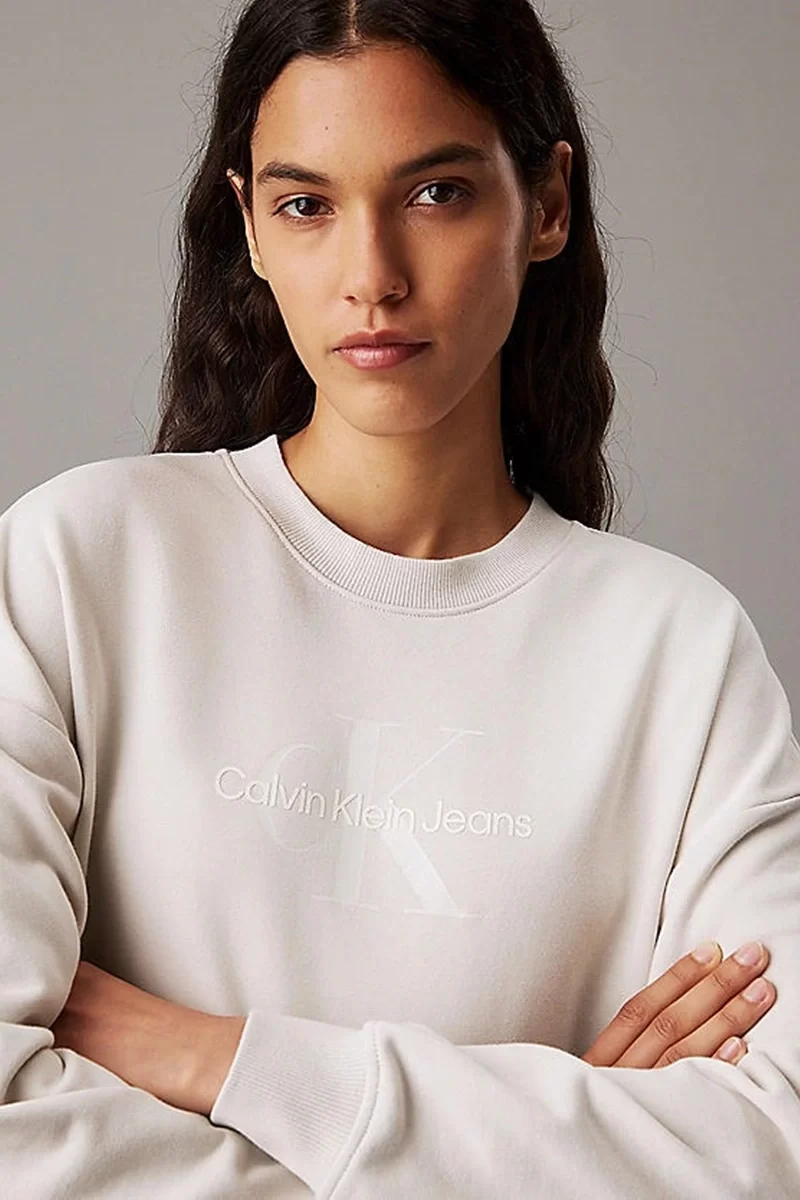 Calvin Klein Kadın Parlak Monogram Bej Sweatshirt