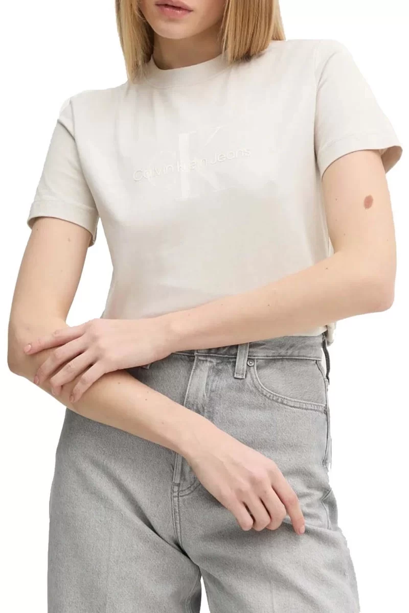 Calvin Klein Kadın Krem Parlak Monogram Regular Fit T-shirt