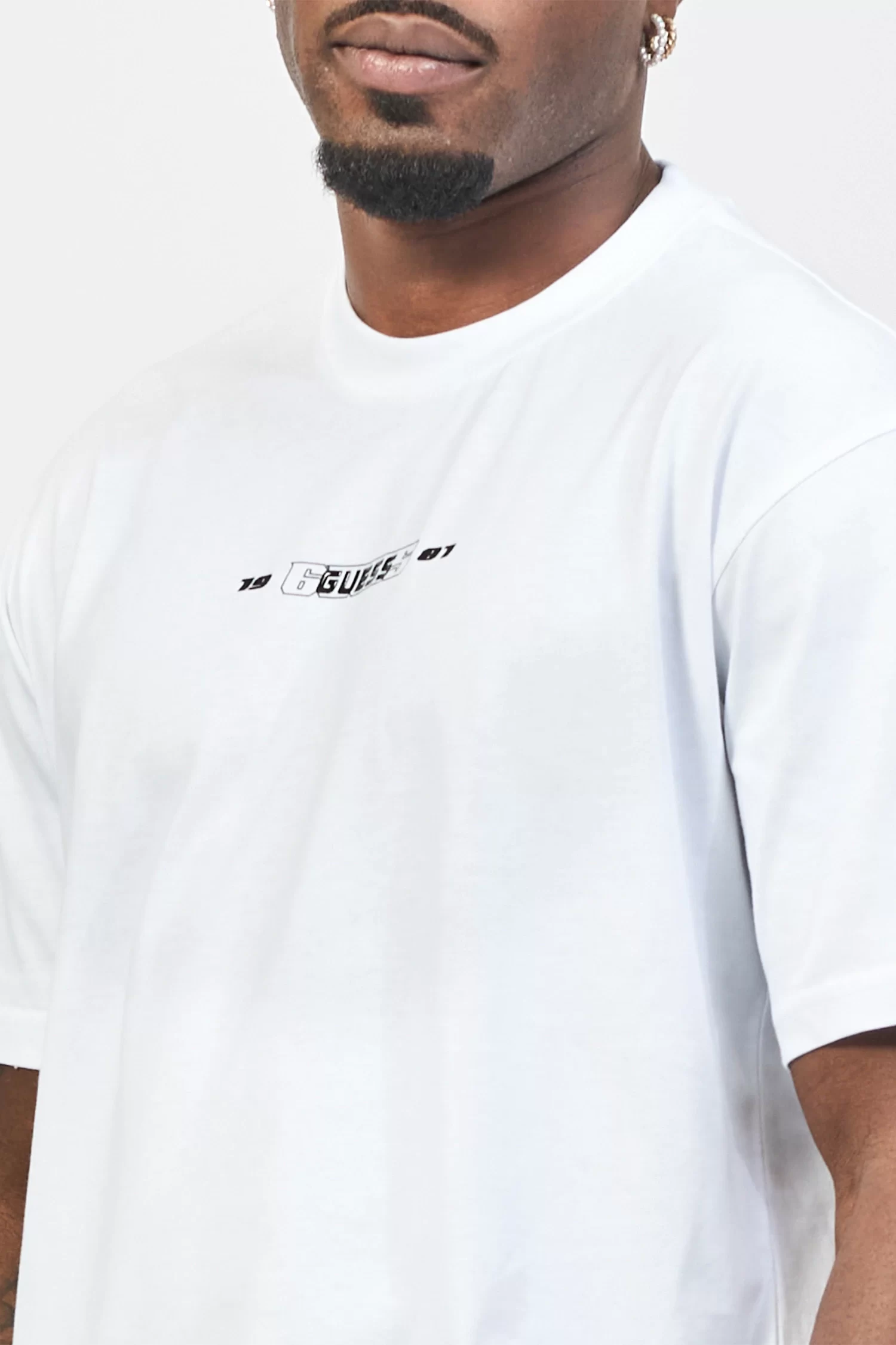 Guess Chaste Cn T-Shırt Erkek Beyaz T-Shirt Z5GI08I3Z14-G011