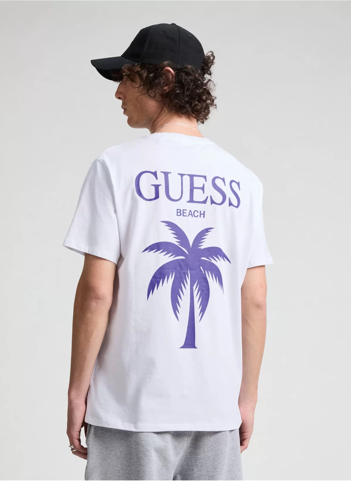 Guess Ss Cn Gd Palm Tee Erkek Beyaz T-Shirt F5GI09KA260-G011