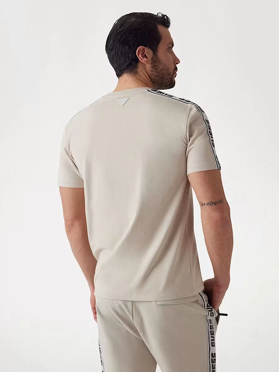 Guess Arlo Cn T-Shırt Erkek Bej T-Shirt Z4GI18J1314-G9D0
