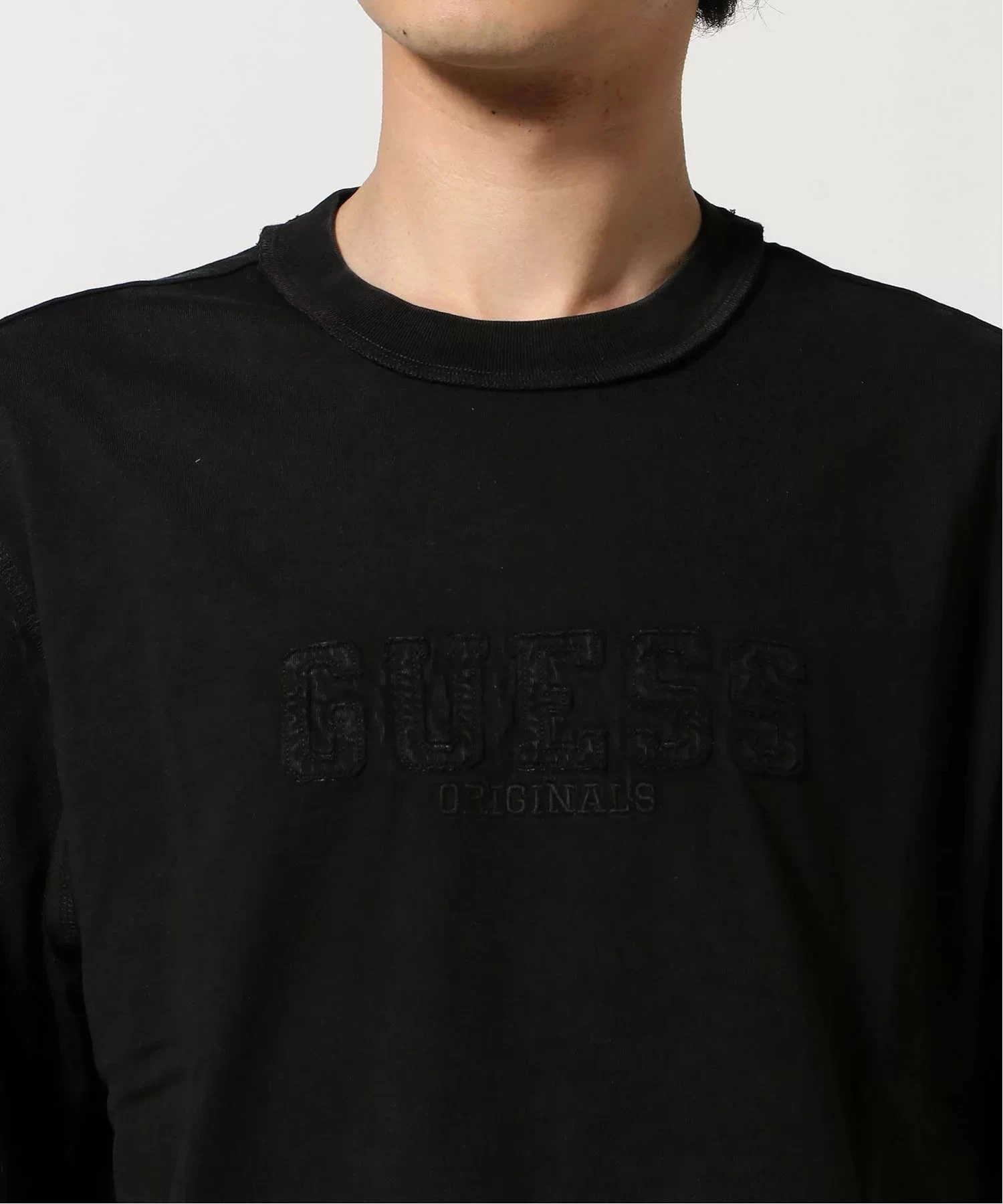 Guess Go Applıque Boxy Tee Erkek Siyah T-Shirt M5GI63K8FQ4-JTMU