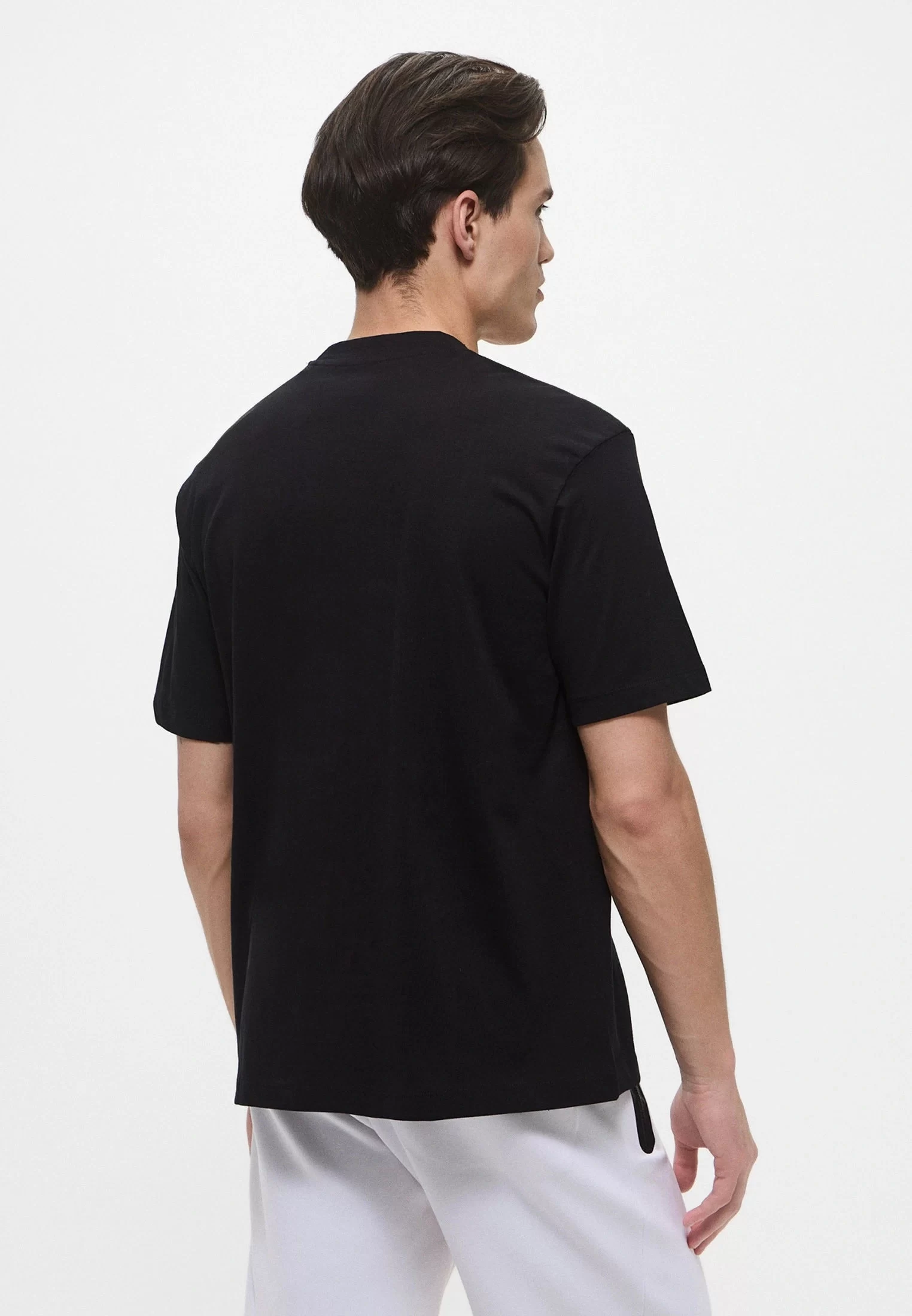 Guess Bugler Cn T-Shırt Erkek Siyah T-Shirt Z5GI15I3Z14-JBLK