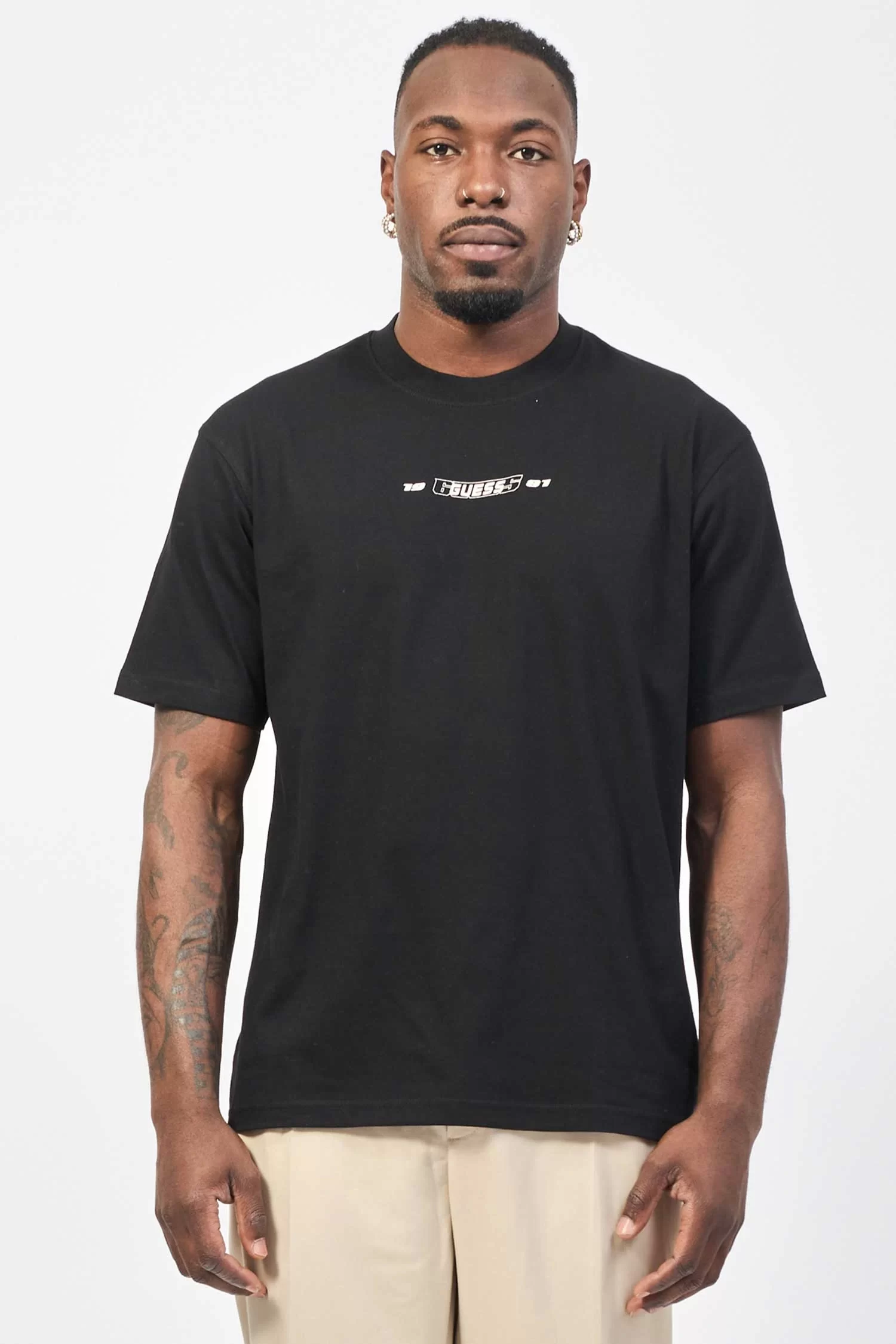 Guess Chaste Cn T-Shırt Erkek Siyah T-Shirt Z5GI08I3Z14-JBLK