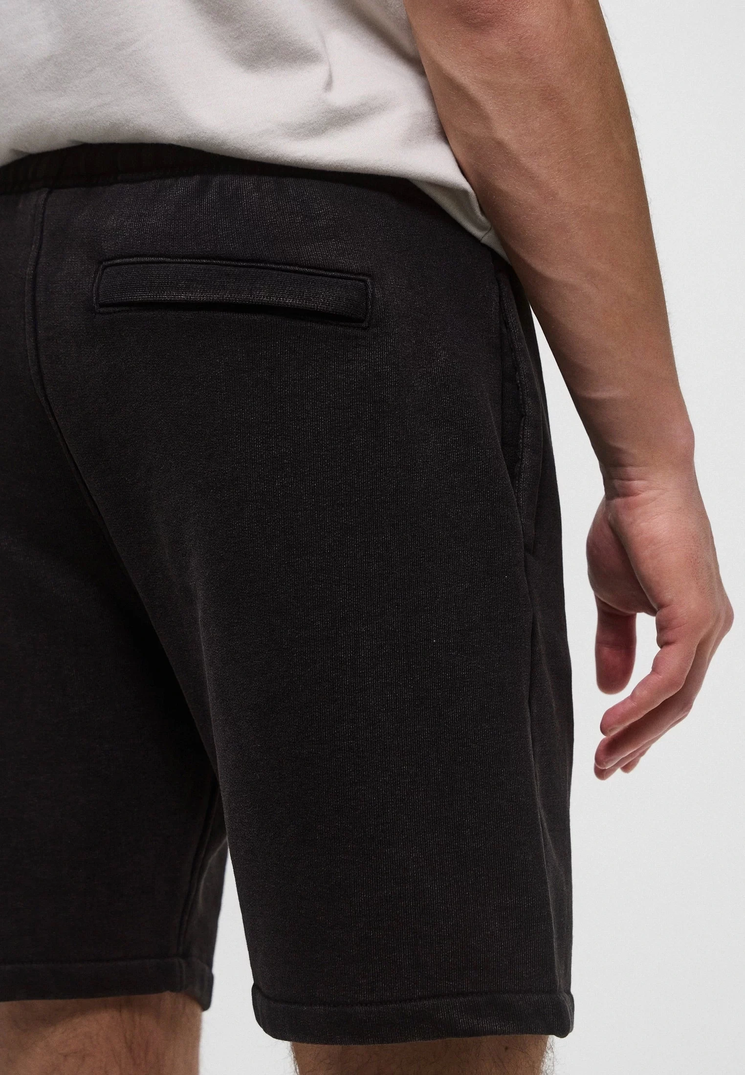 Guess Erkek Siyah Jogger Şort