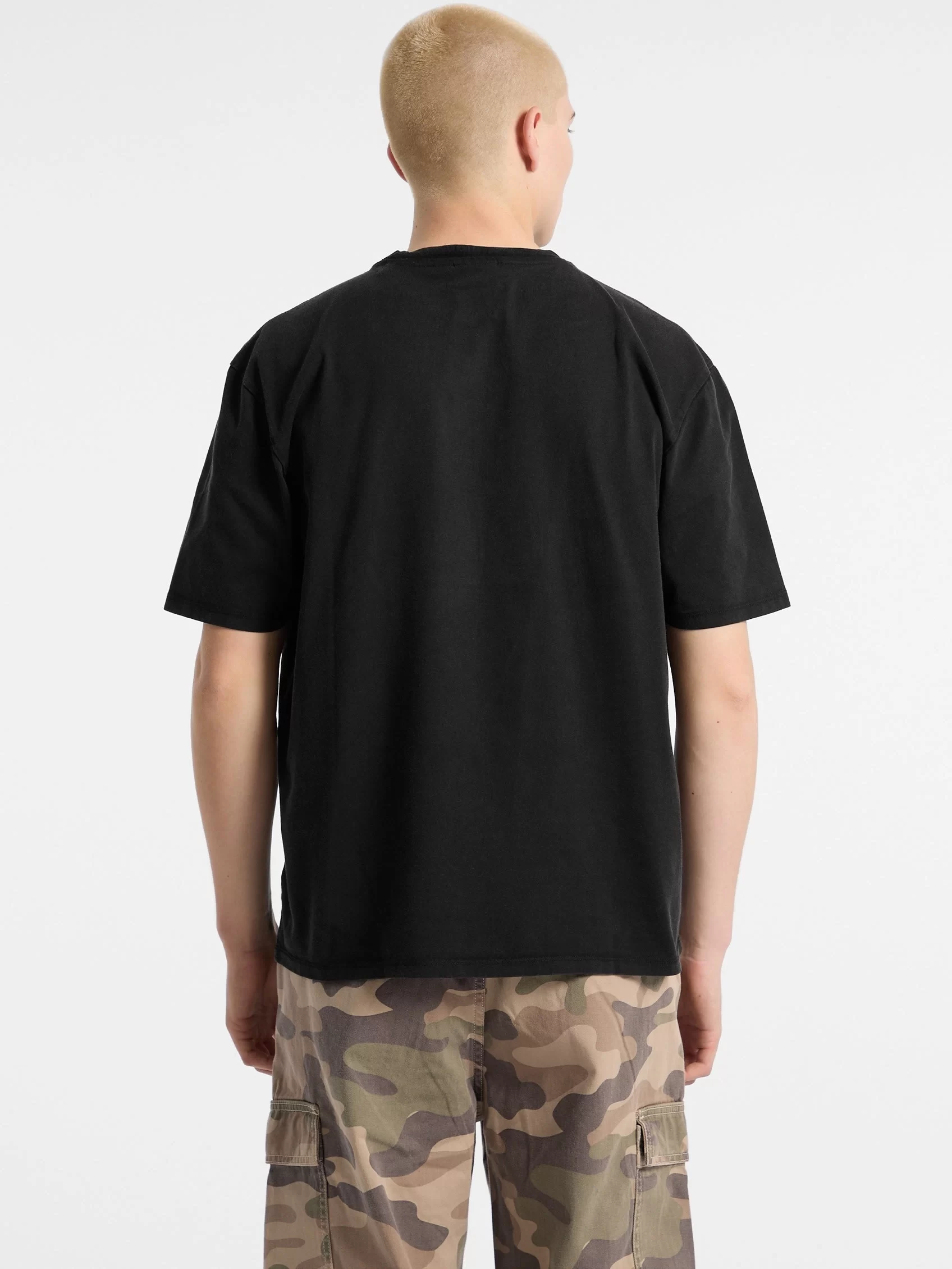 Guess Go Vıntage Trıangle Tee Erkek Siyah T-Shirt M5GI10K8FQ4-JTMU