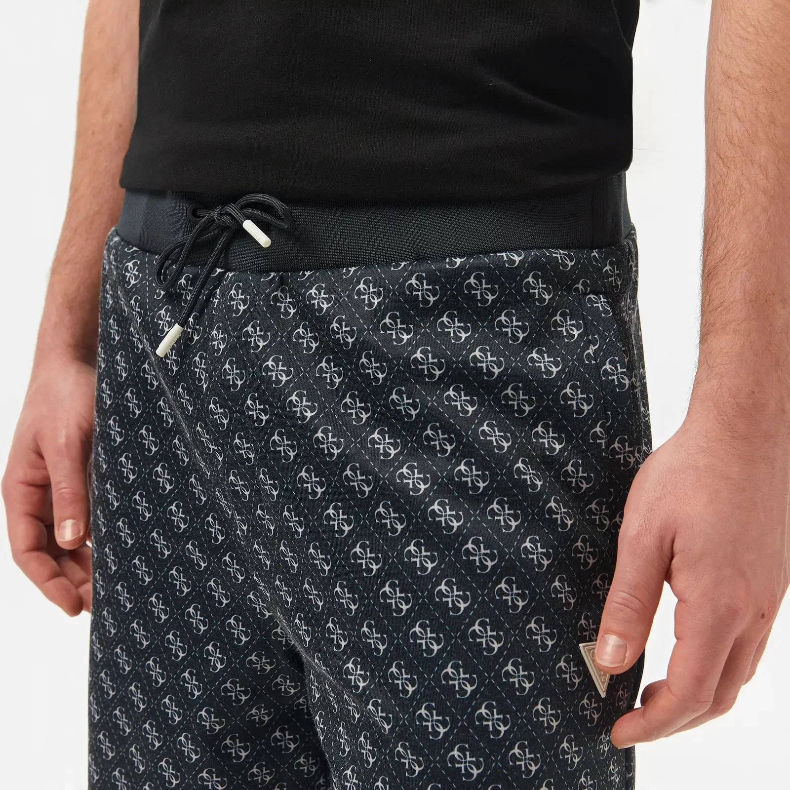 Guess Korbın Short Erkek Siyah Şort Z4YD03FL04Q-P9QC