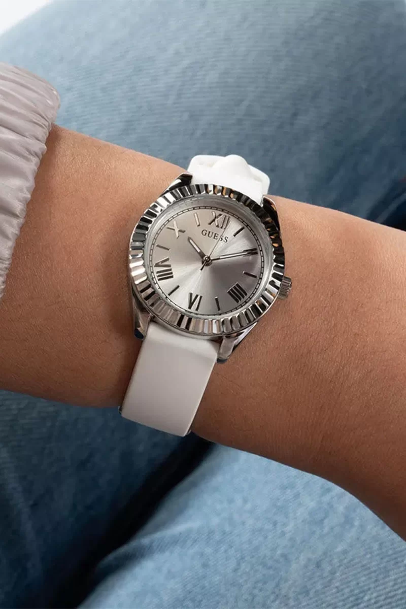 Guess Kadin Metalik Gri Kol Saati GUGW0724L1