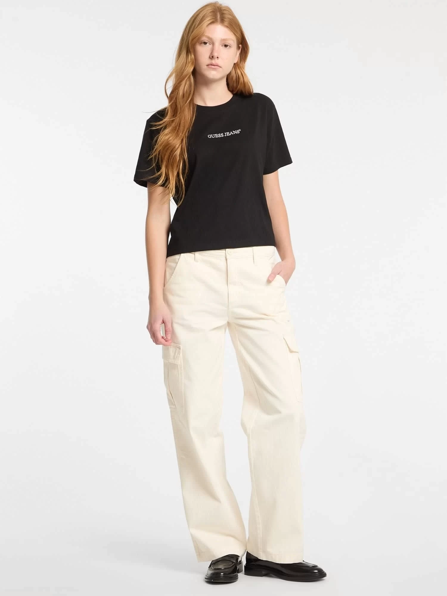 Guess jeans Gj Ss Cn Boxy Embro Logo Tee Kadın Siyah T-Shirt W5RI42K8HM0-JBLK