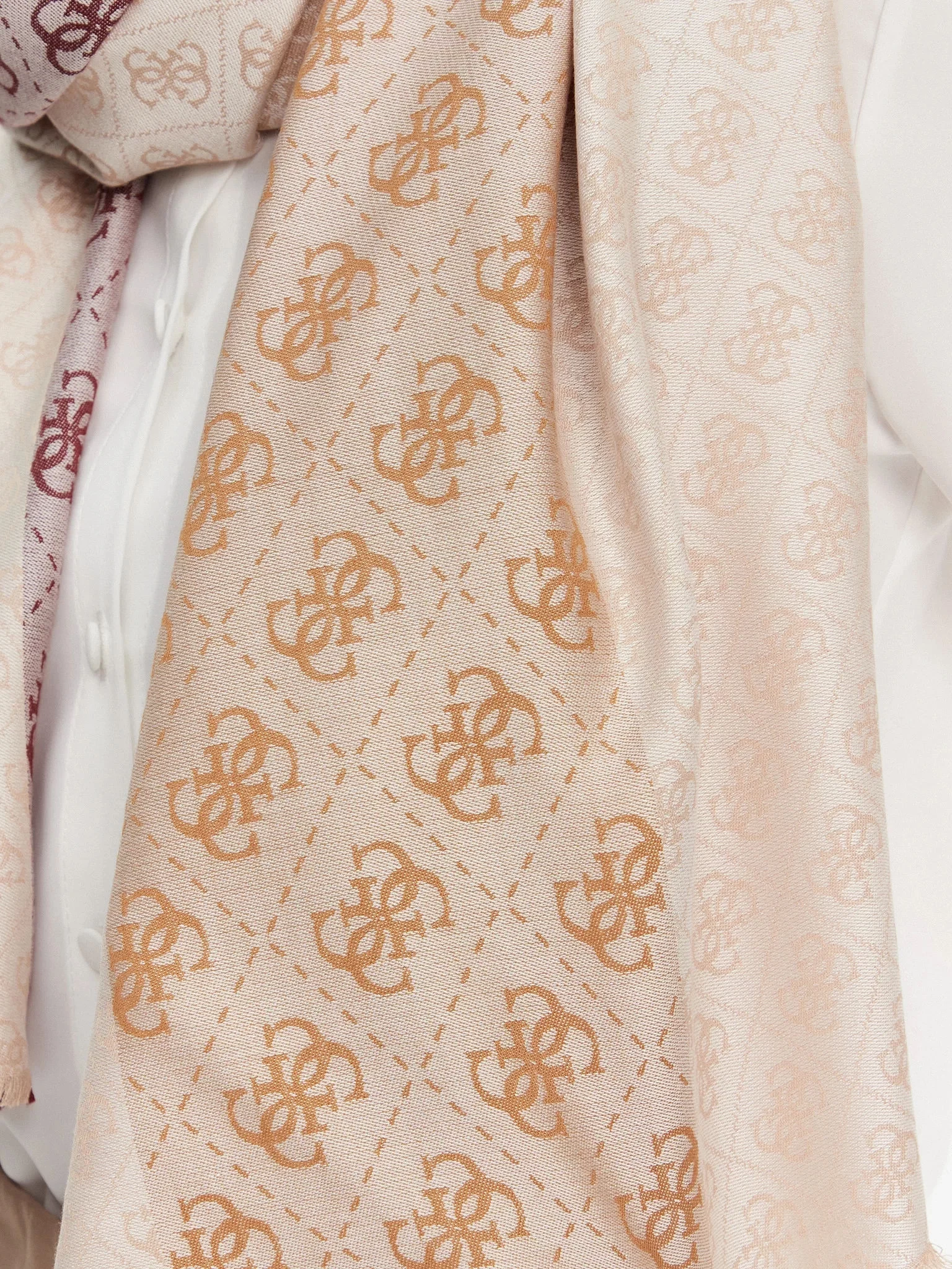 Guess Scarf 65X180 Kadın Bej Şal AW5312VIS03-BEM