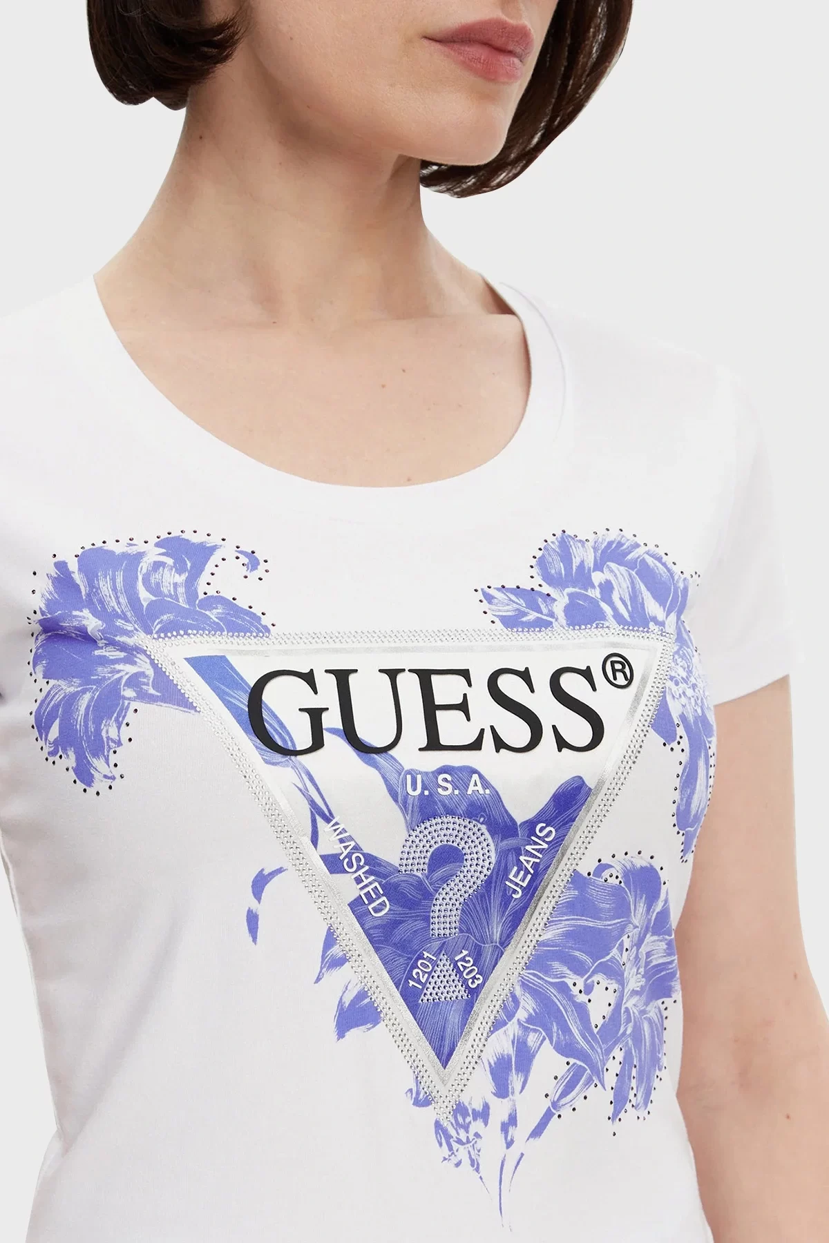 Guess Ss Cn Flower Trıangle Tee Kadın Beyaz T-Shirt W5GI08J1314-G011