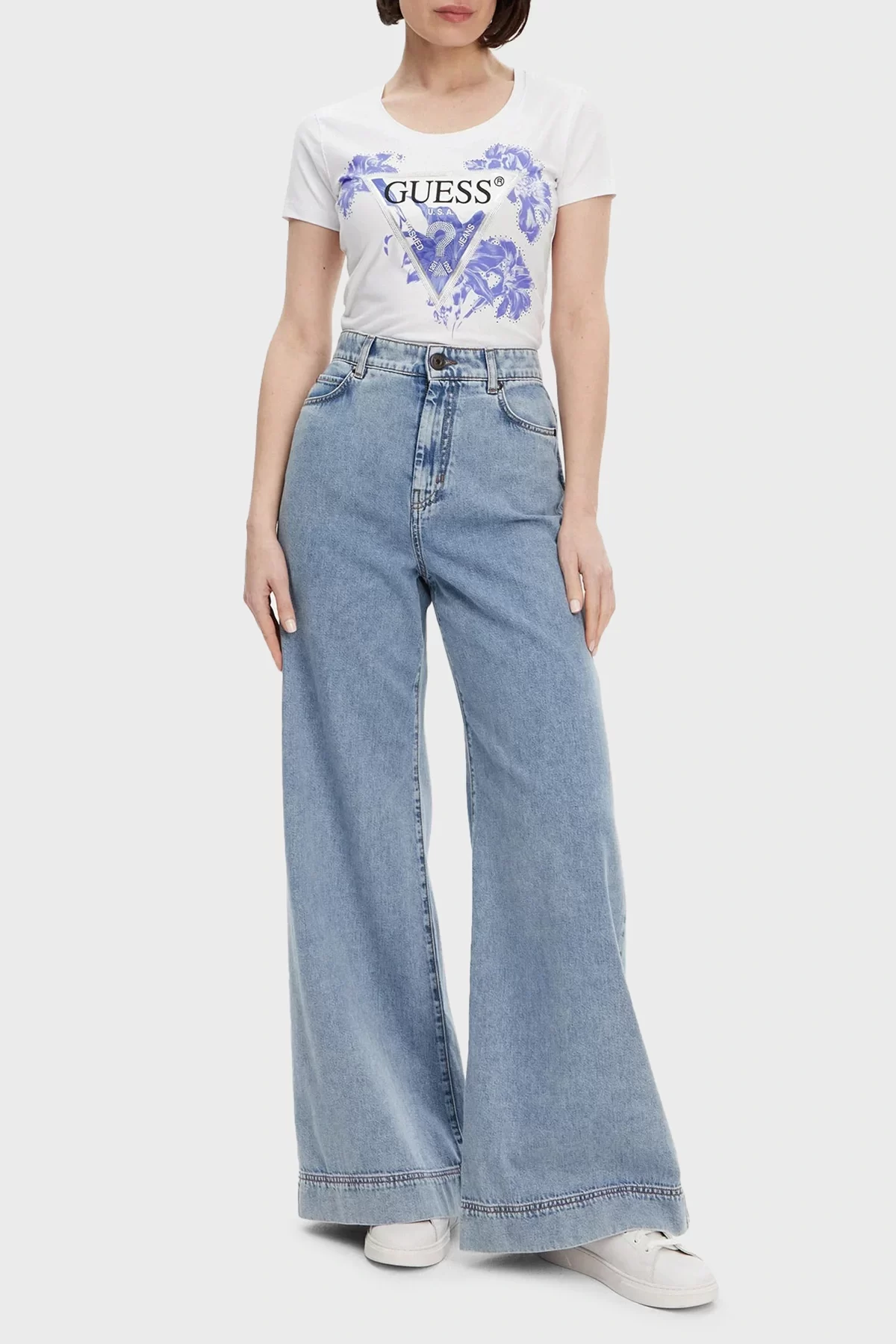 Guess Ss Cn Flower Trıangle Tee Kadın Beyaz T-Shirt W5GI08J1314-G011