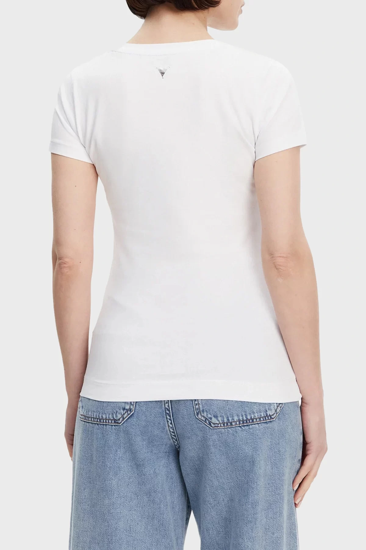 Guess Ss Cn Flower Trıangle Tee Kadın Beyaz T-Shirt W5GI08J1314-G011