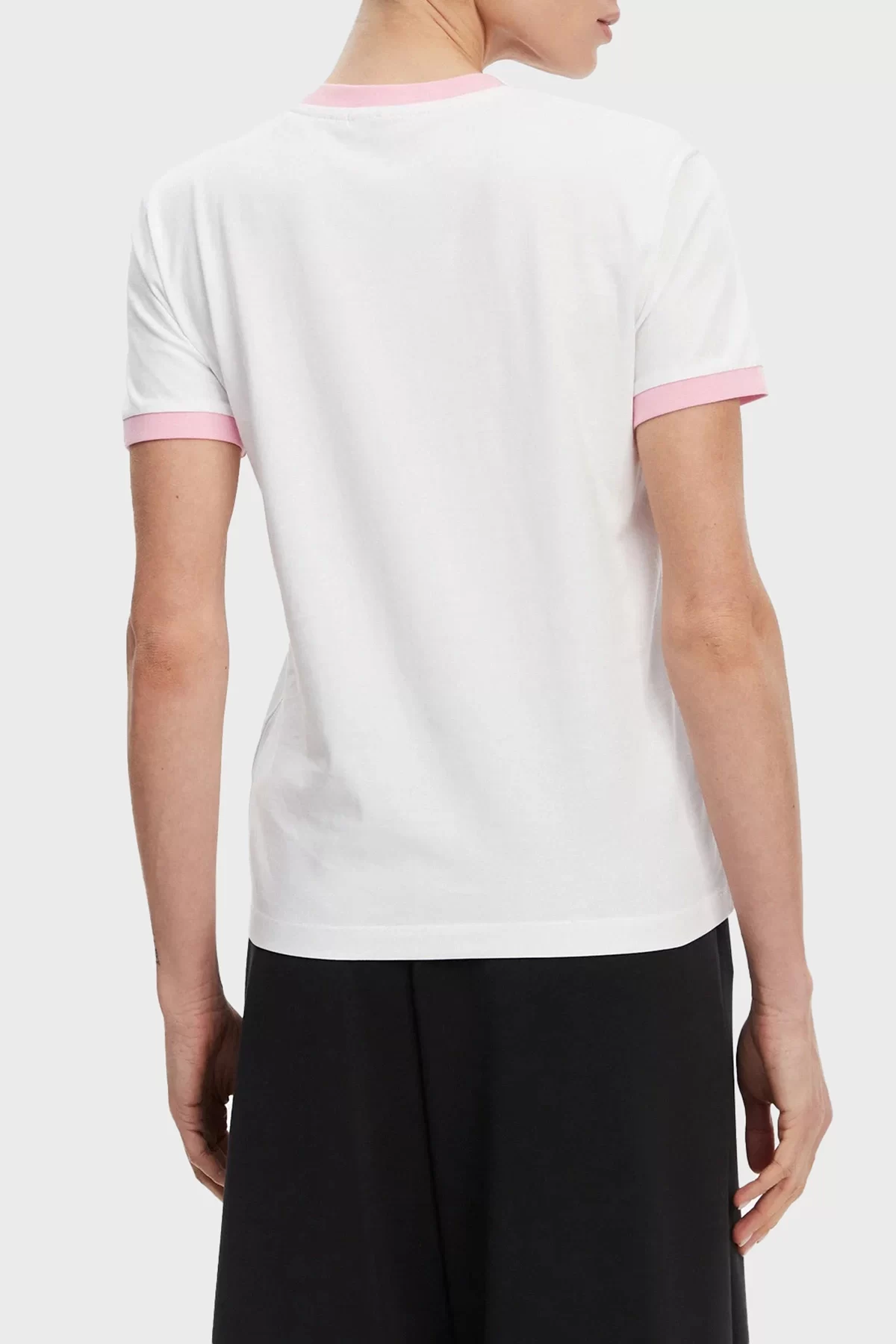 Guess Fresıa Cn T-Shırt Kadın Beyaz T-Shirt V5GI11I3Z14-G011