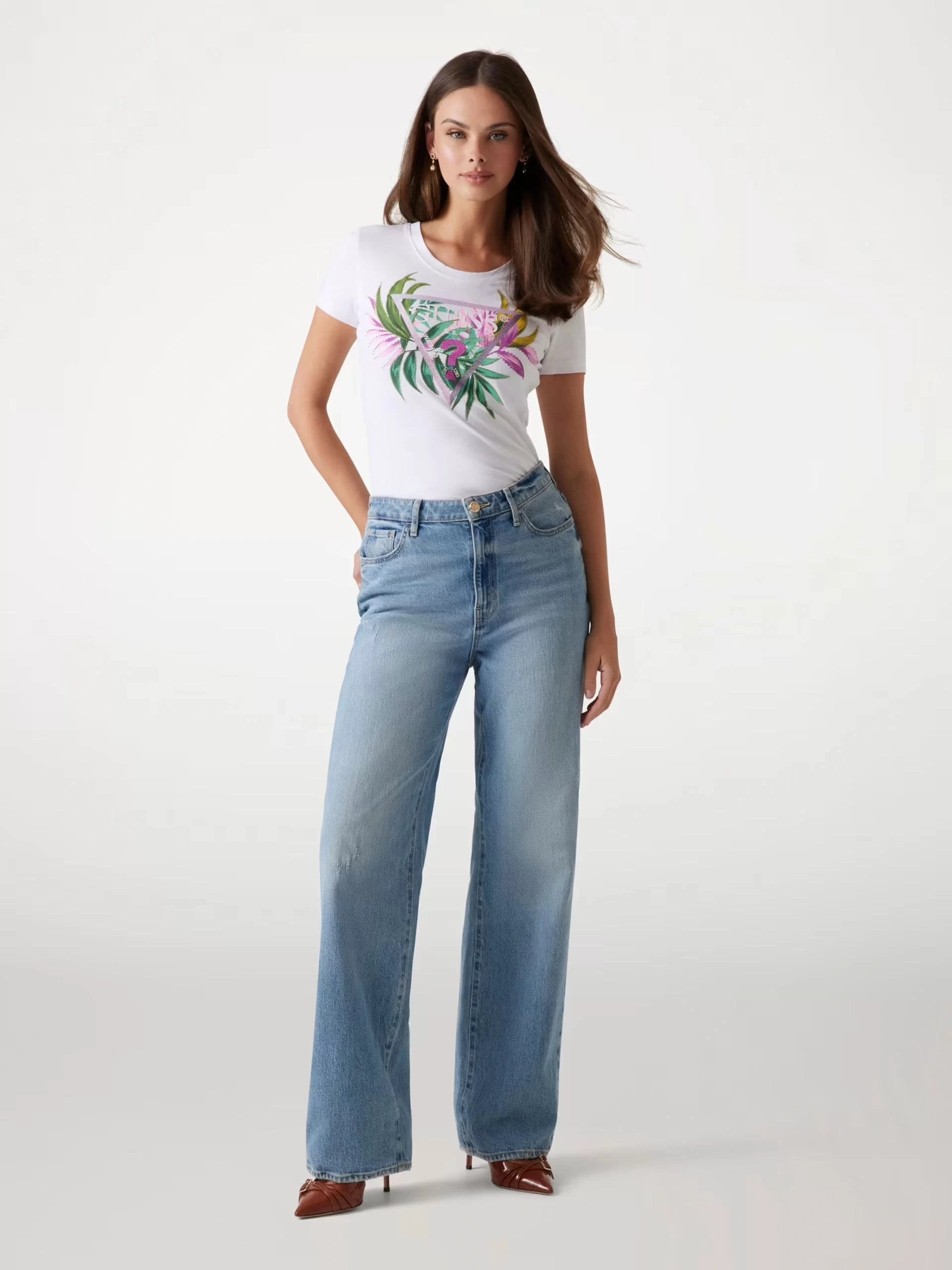 Guess Cn Ss Leaf Trıangle Tee Kadın Beyaz T-Shirt W5GI07J1314-G011