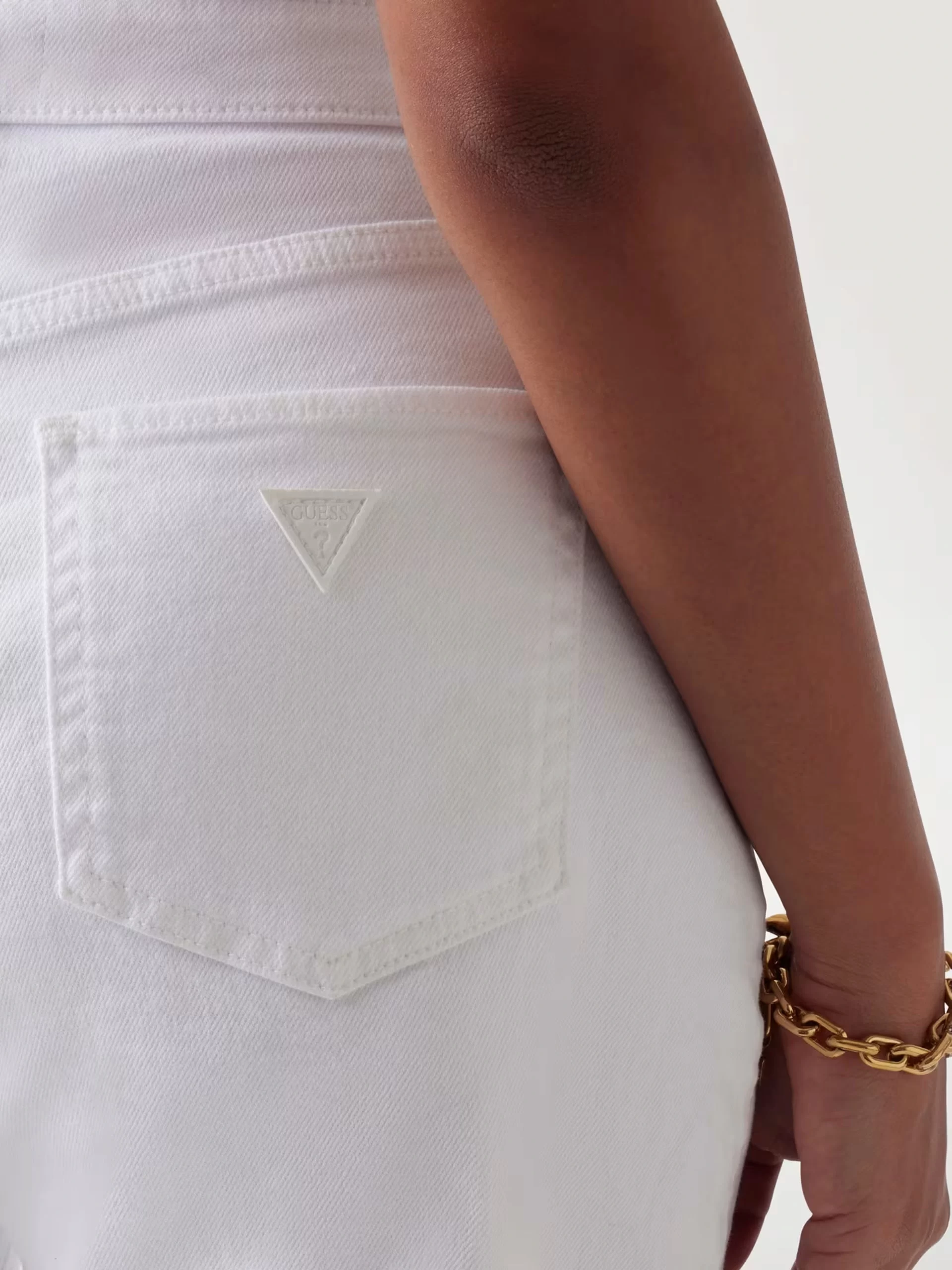 Guess Super Relaxed Short Kadın Beyaz Şort W5GD1AD4T50-G011