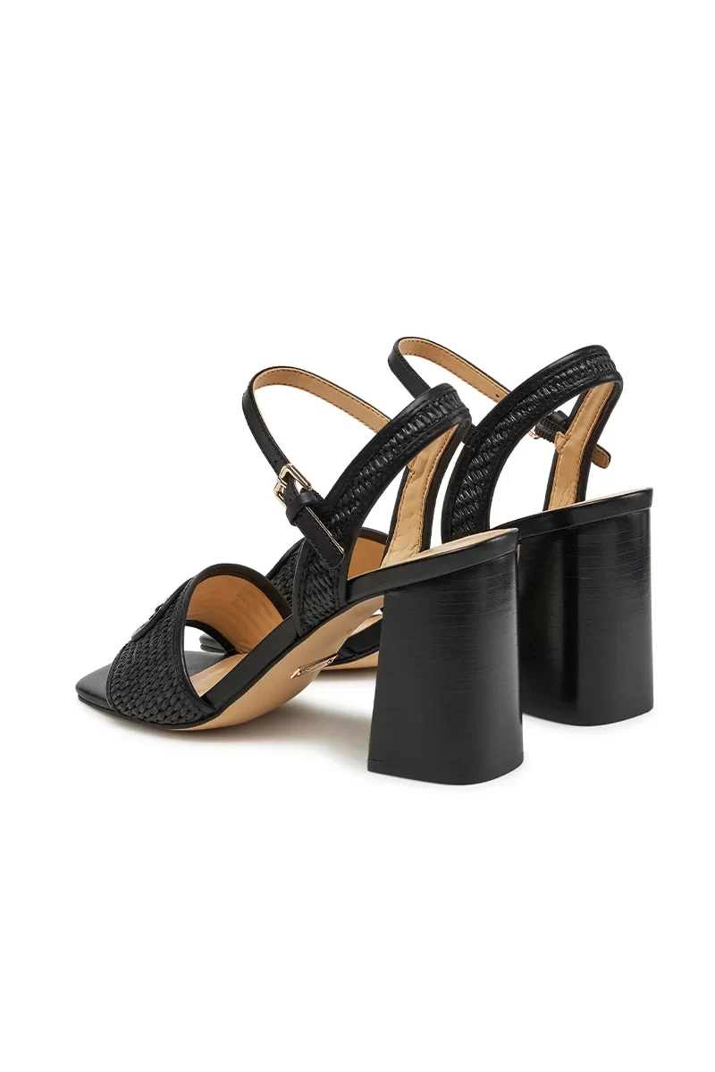 Guess Ganıka Kadın Siyah Sandalet FLJGNKFAB03-BLACK