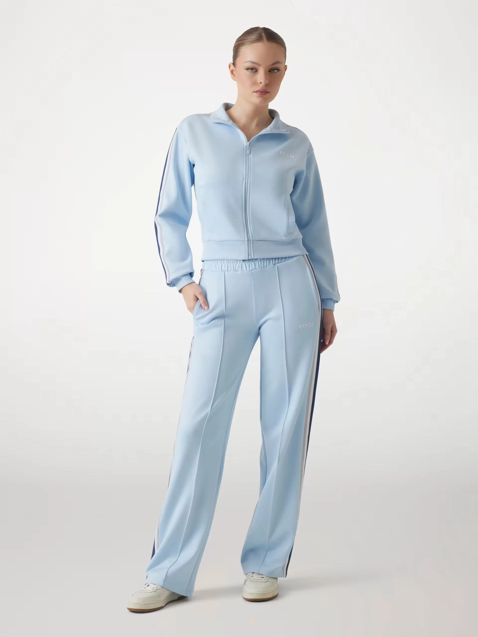 Guess Yarrow Straıght Long Pant Kadın Mavi Eşofman Altı V5GB12KCRU2-G7O3