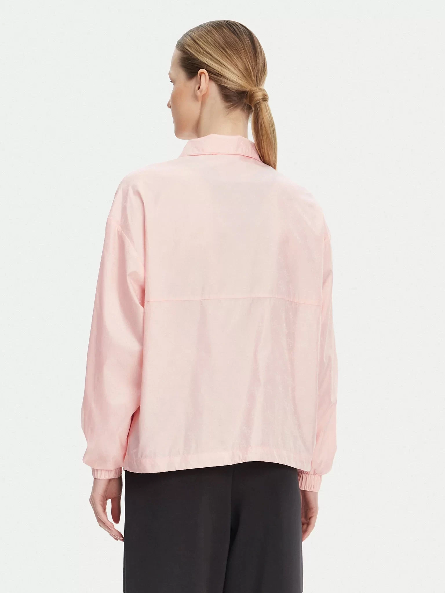 Guess Kadın Pembe 4G Logolu Rüzgarlık Mont