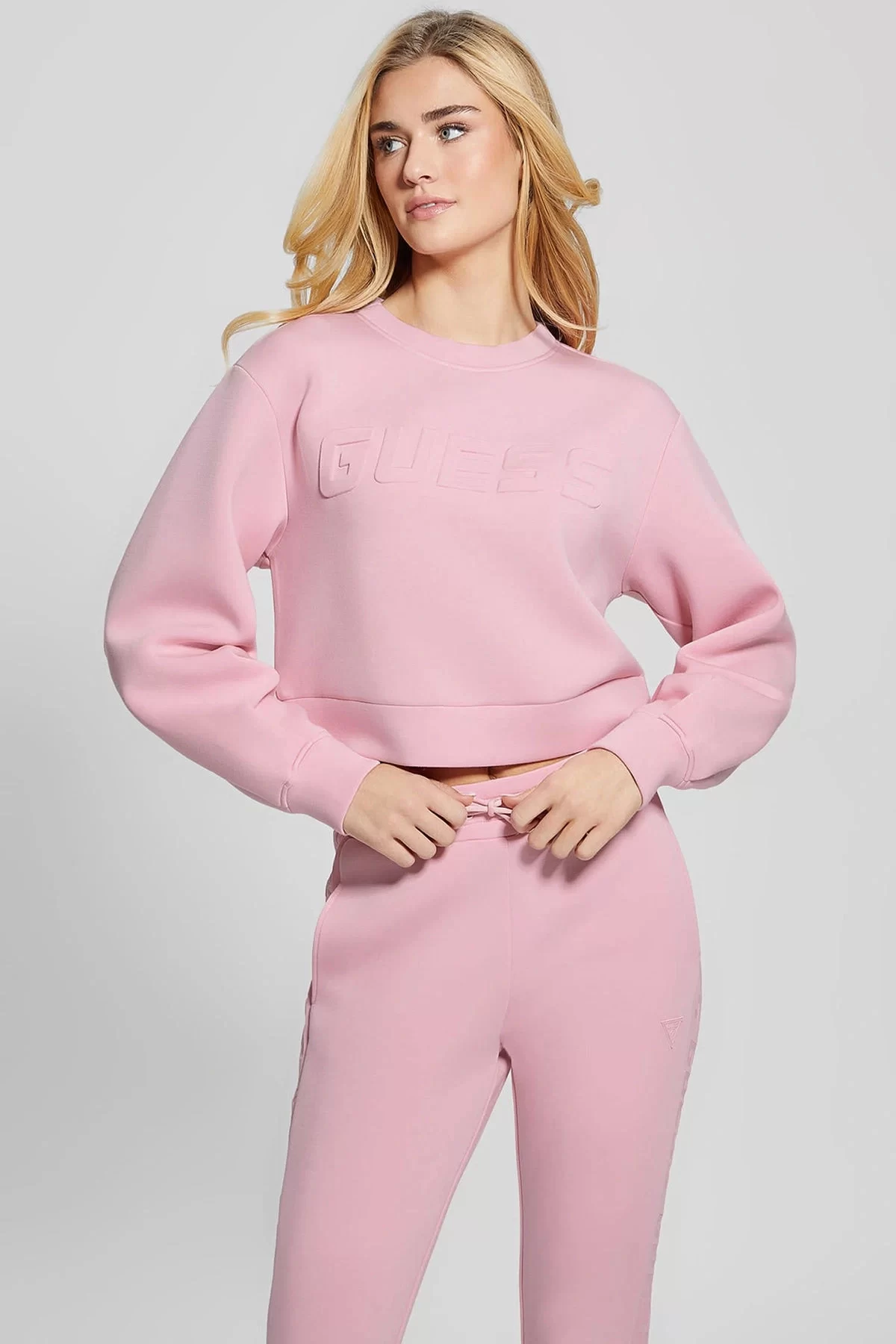 Guess Kadın Pembe Cindra Sweatshirt
