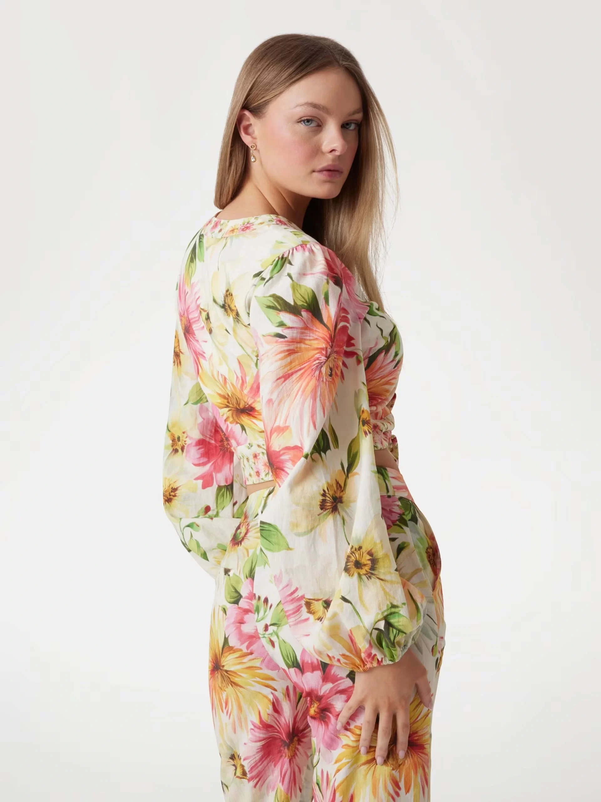 Guess Ls Colette V Neck Bow Top Kadın Çok Renkli Bluz W5GH40WG4G0-P0IY