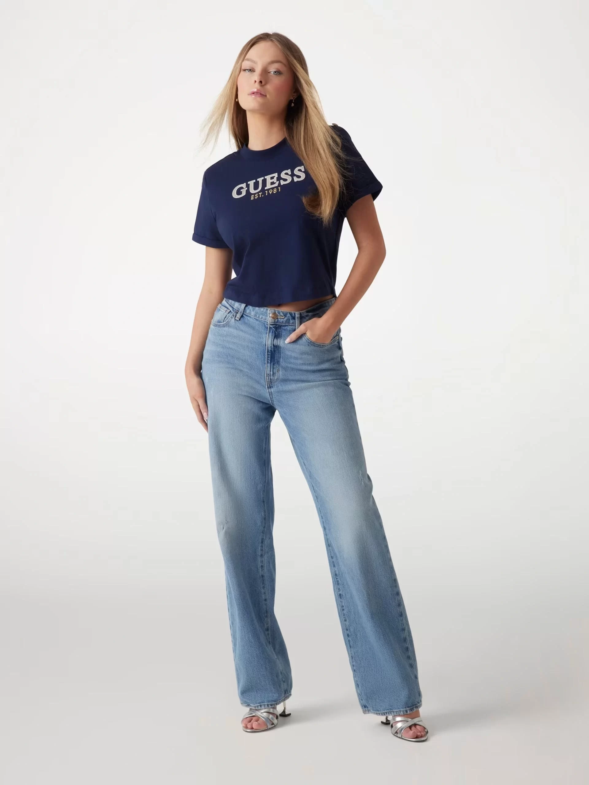 Guess Cn Ss Cropped Washed Logo Tee Kadın Lacivert T-Shirt W5GI15K8FQ4-G7P1