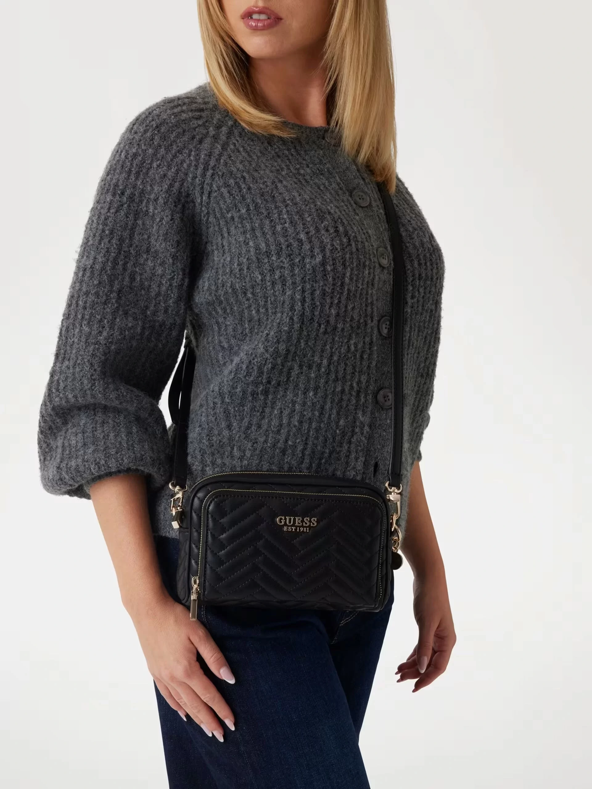 Guess Annıng Camera Crossbody Kadın Siyah Çapraz Çanta HWQG9508140-BLA