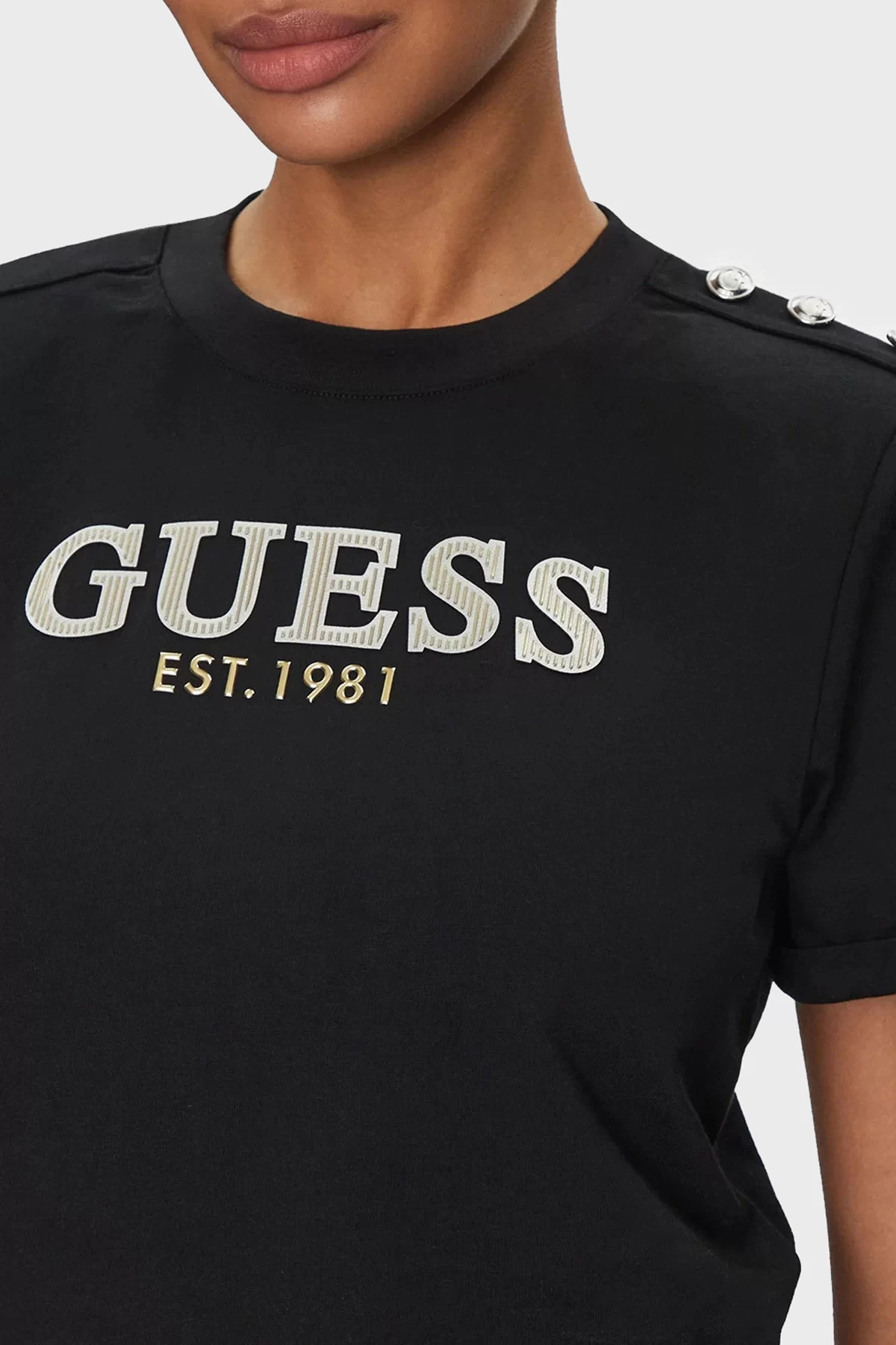 Guess Cn Ss Cropped Washed Logo Tee Kadın Siyah T-Shirt W5GI15K8FQ4-JBLK