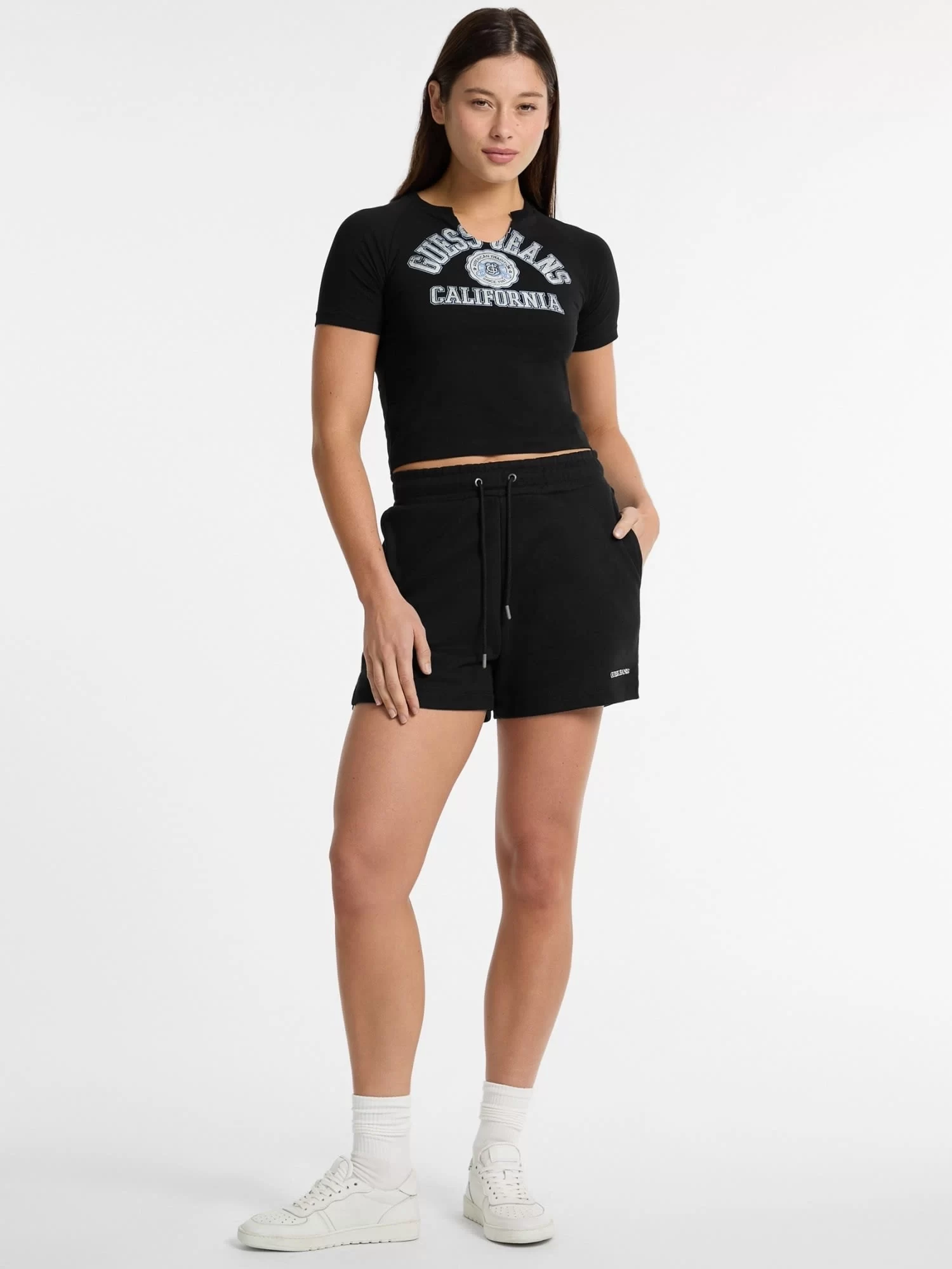 Guess jeans Gj Reg Embro Shorts Kadın Siyah Şort W5GD0OK68I4-JBLK