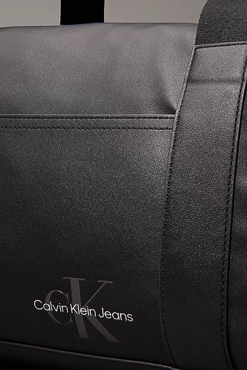 Calvin Klein MODERN BAR BIFOLD 6CC W/BILL MON Erkek Siyah Valiz K50K512037-BEH