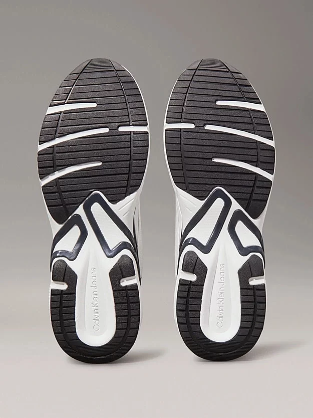 Calvin Klein   Erkek  Beyaz Kalın  Tabanlı Sneaker