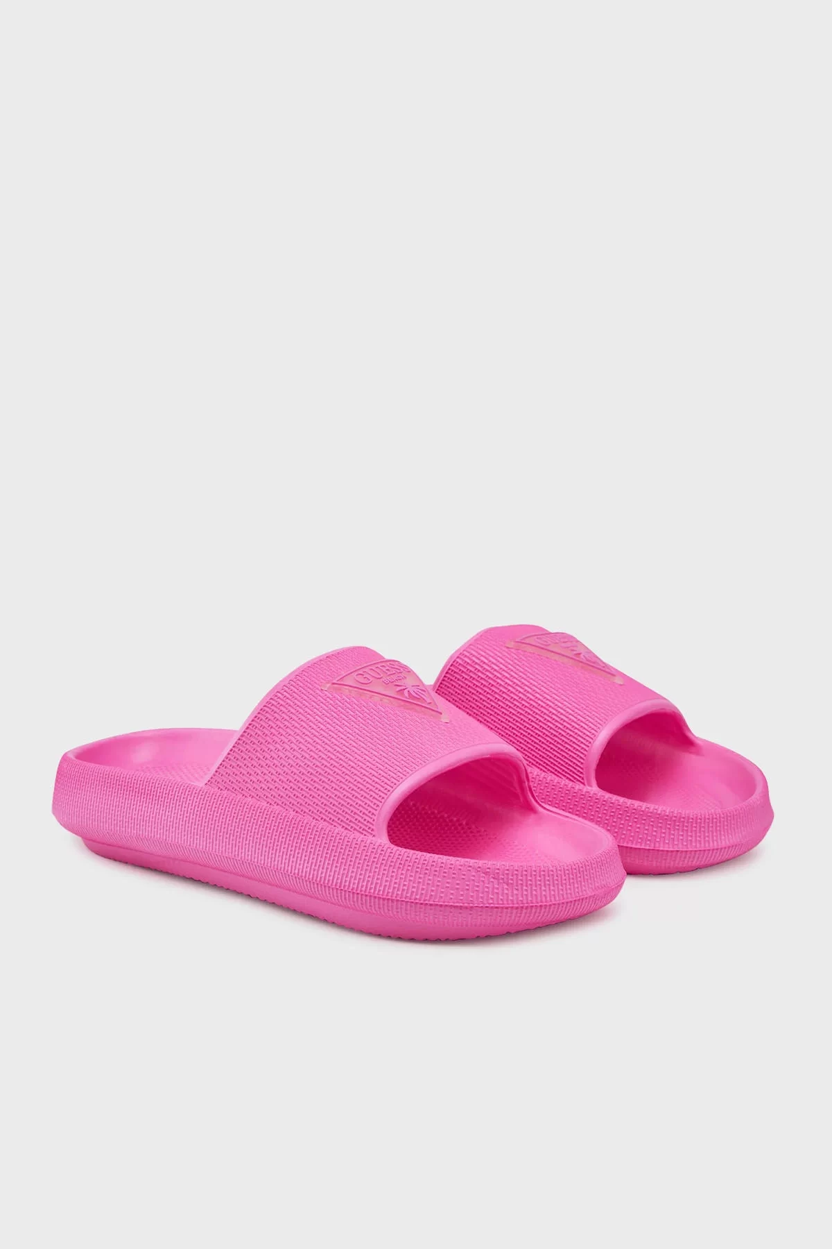 Guess Kadın Pembe Logolu Kauçuk Plaj Terliği