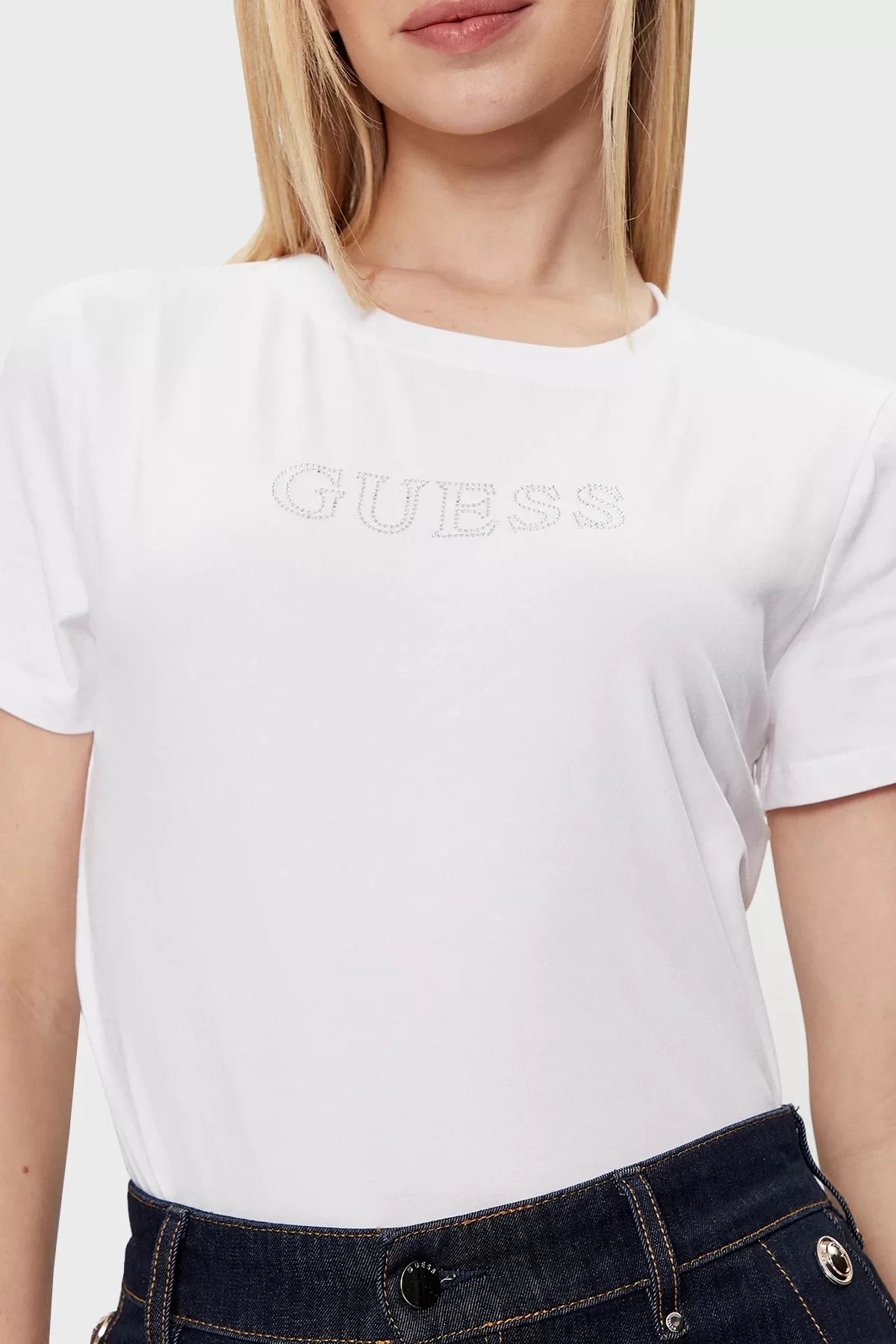 Guess Skylar Streç Pamuklu Slim Fit Kadın Beyaz T-shirt V4GI09J1314-G011